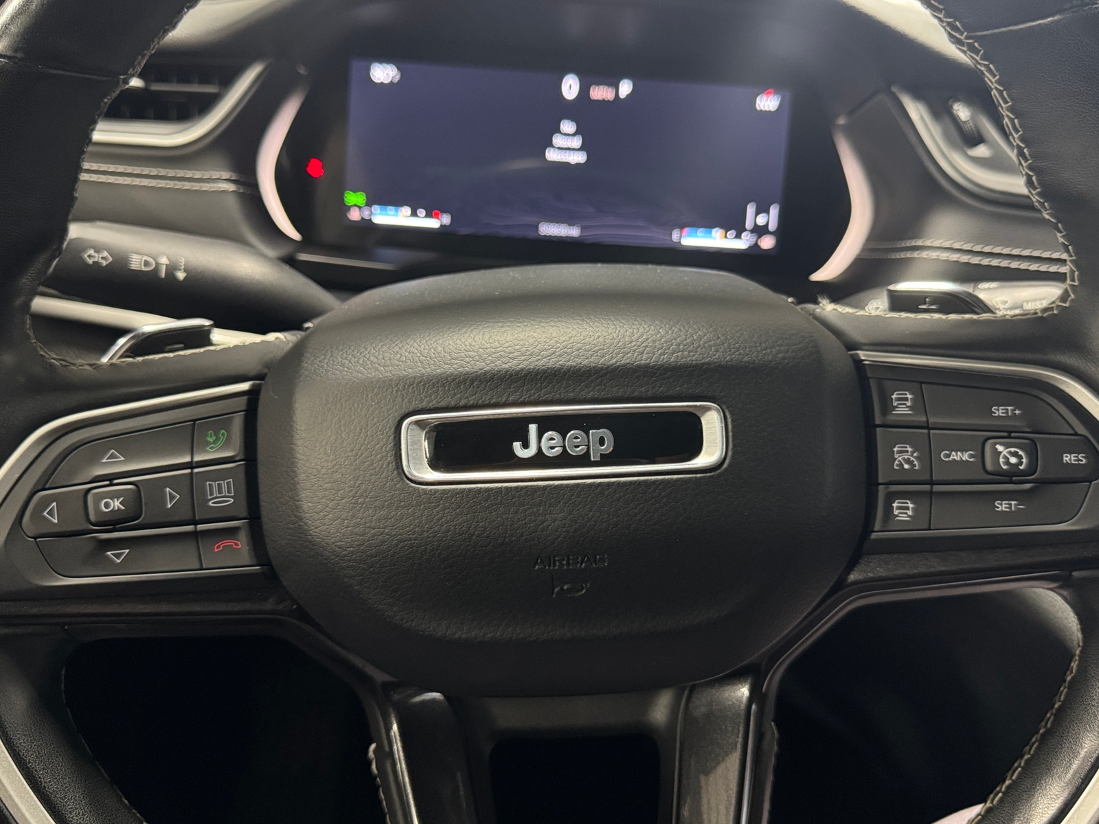 Thumbnail: 2021 Jeep Grand Cherokee L - 4