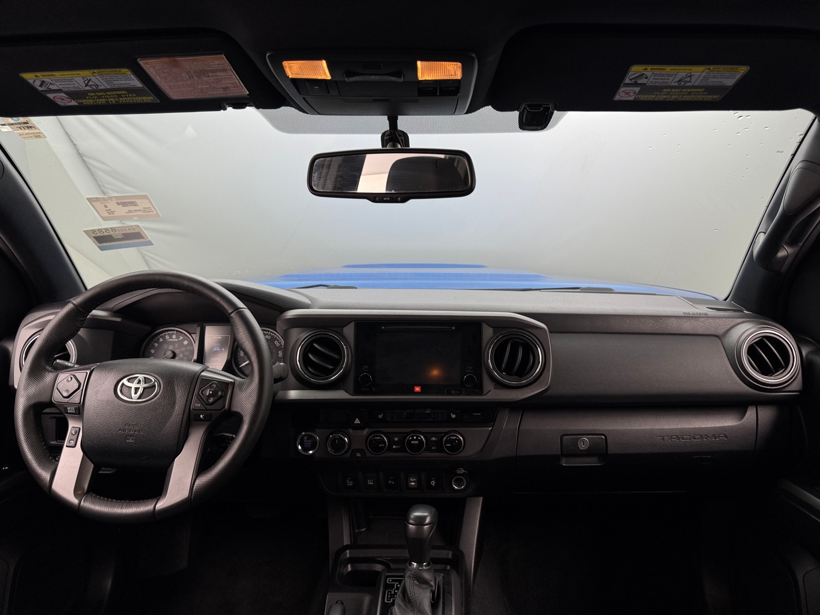 Thumbnail: 2016 Toyota Tacoma - 3