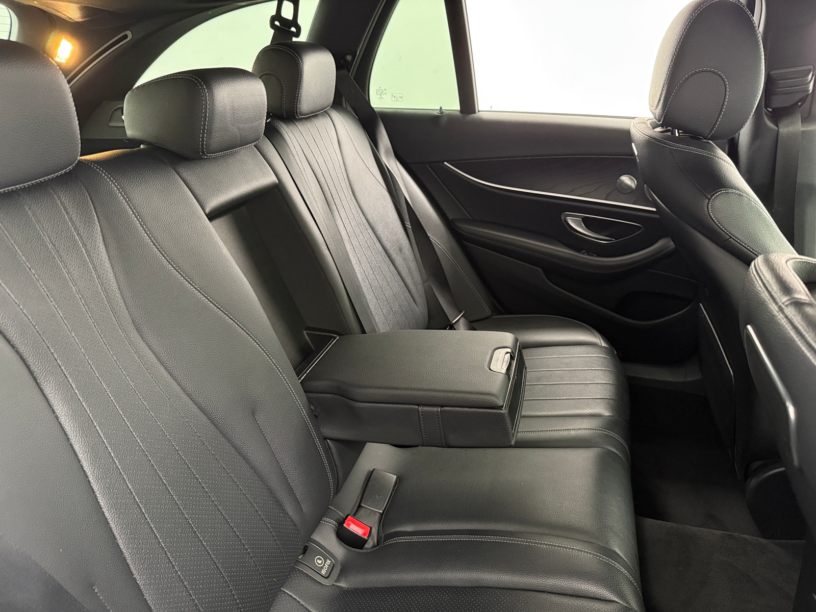 Thumbnail: 2018 Mercedes-Benz E-Class - 5