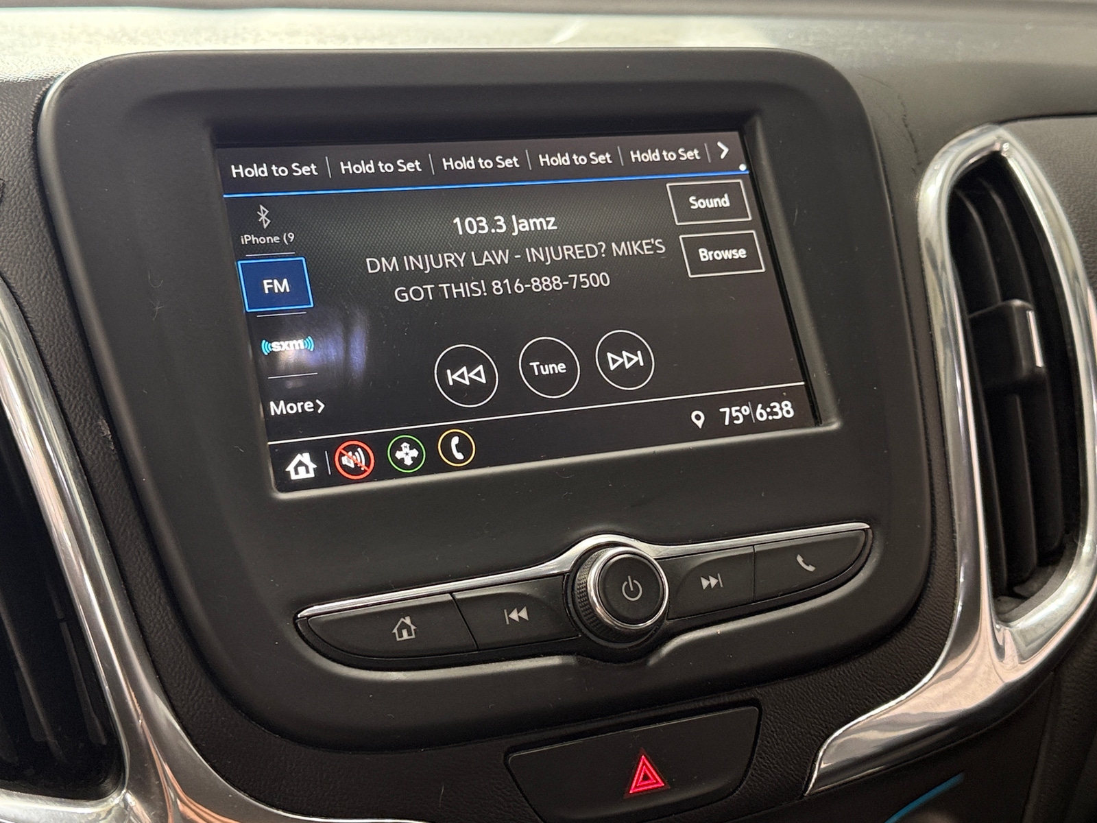 Thumbnail: 2019 Chevrolet Equinox - 4