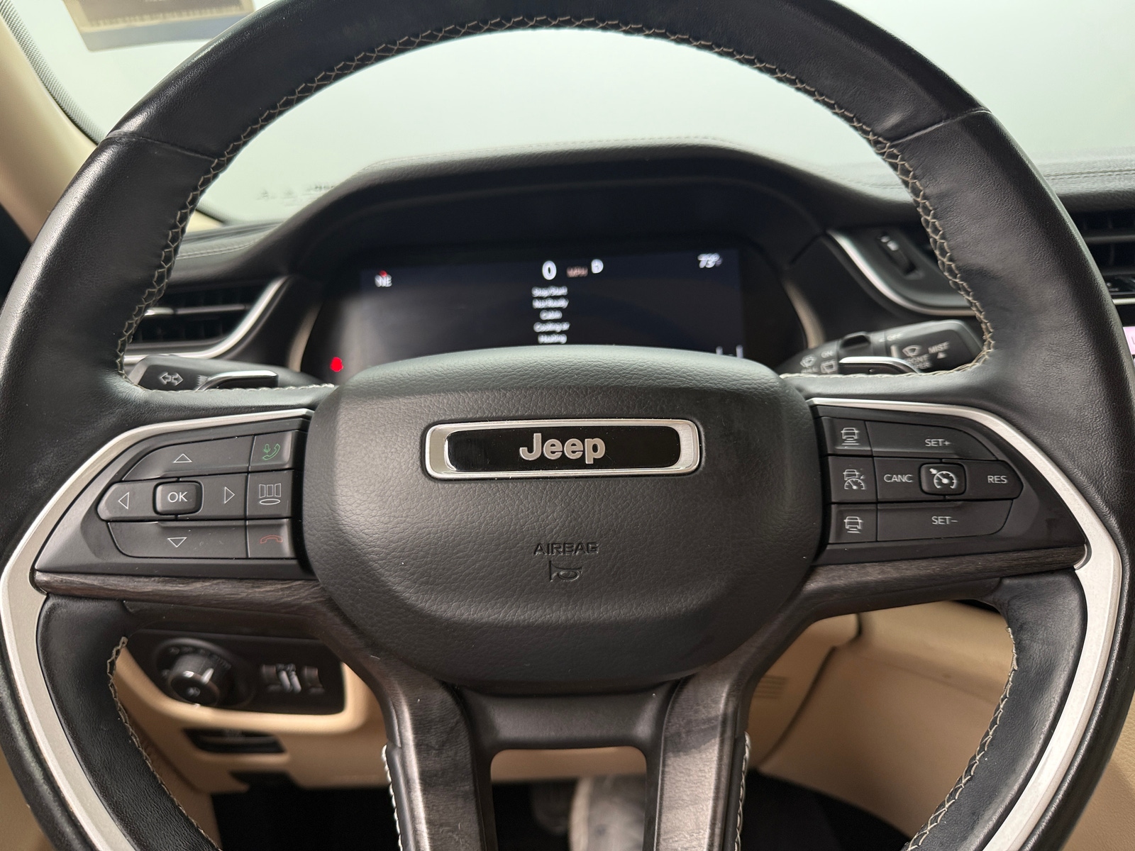 Thumbnail: 2021 Jeep Grand Cherokee L - 4