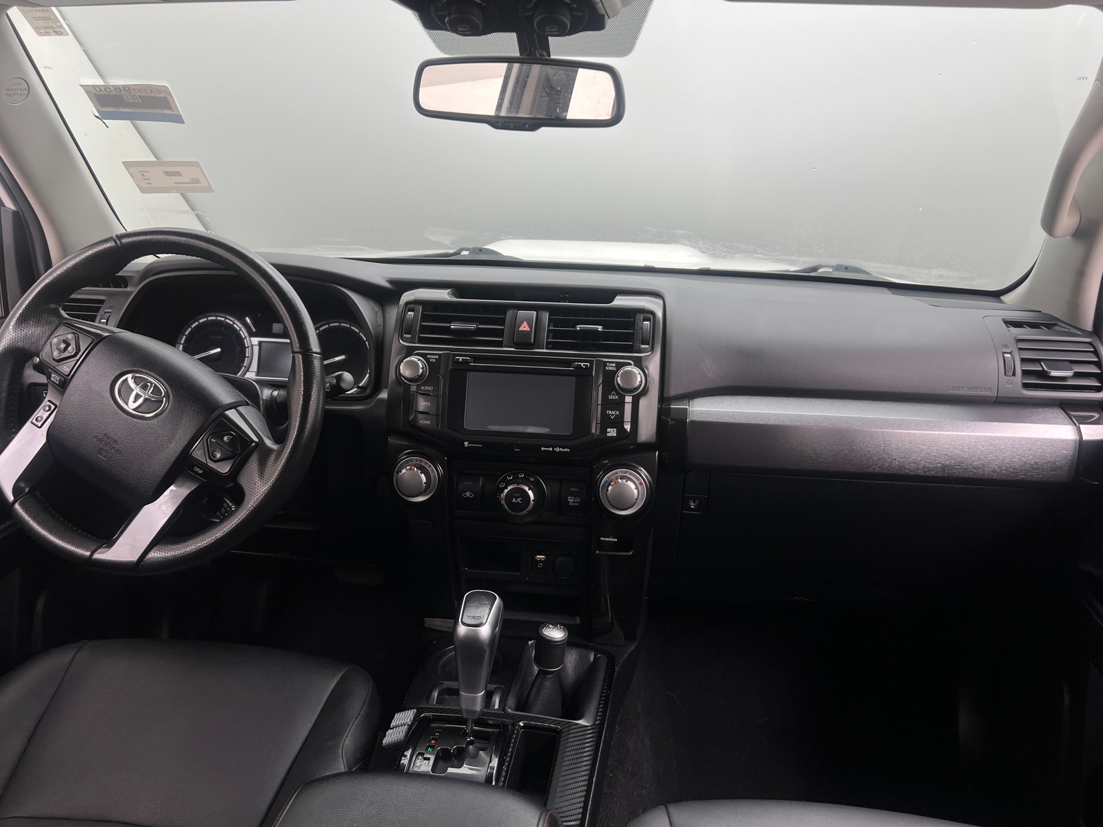 Thumbnail: 2017 Toyota 4Runner - 3