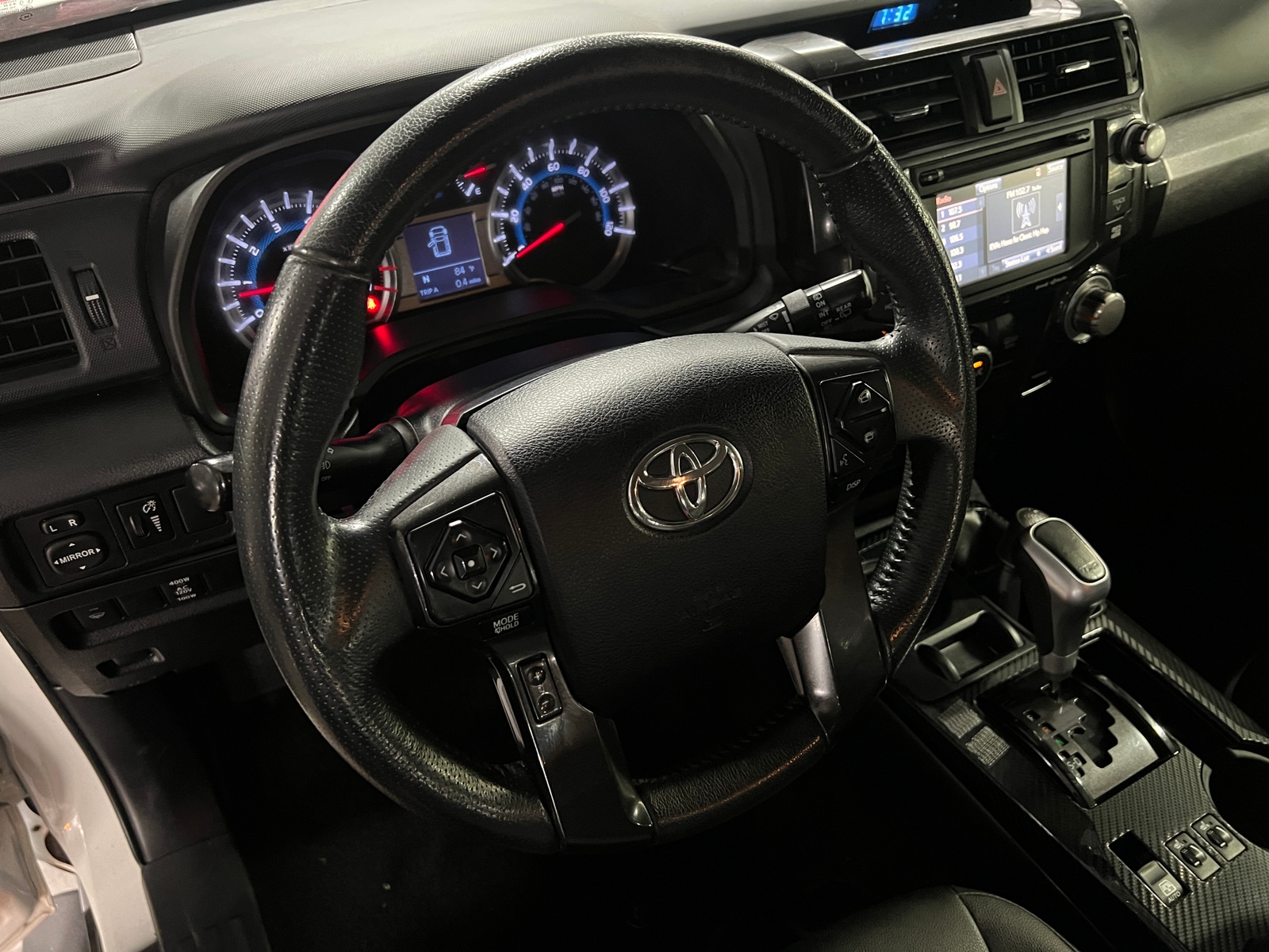 Thumbnail: 2017 Toyota 4Runner - 5