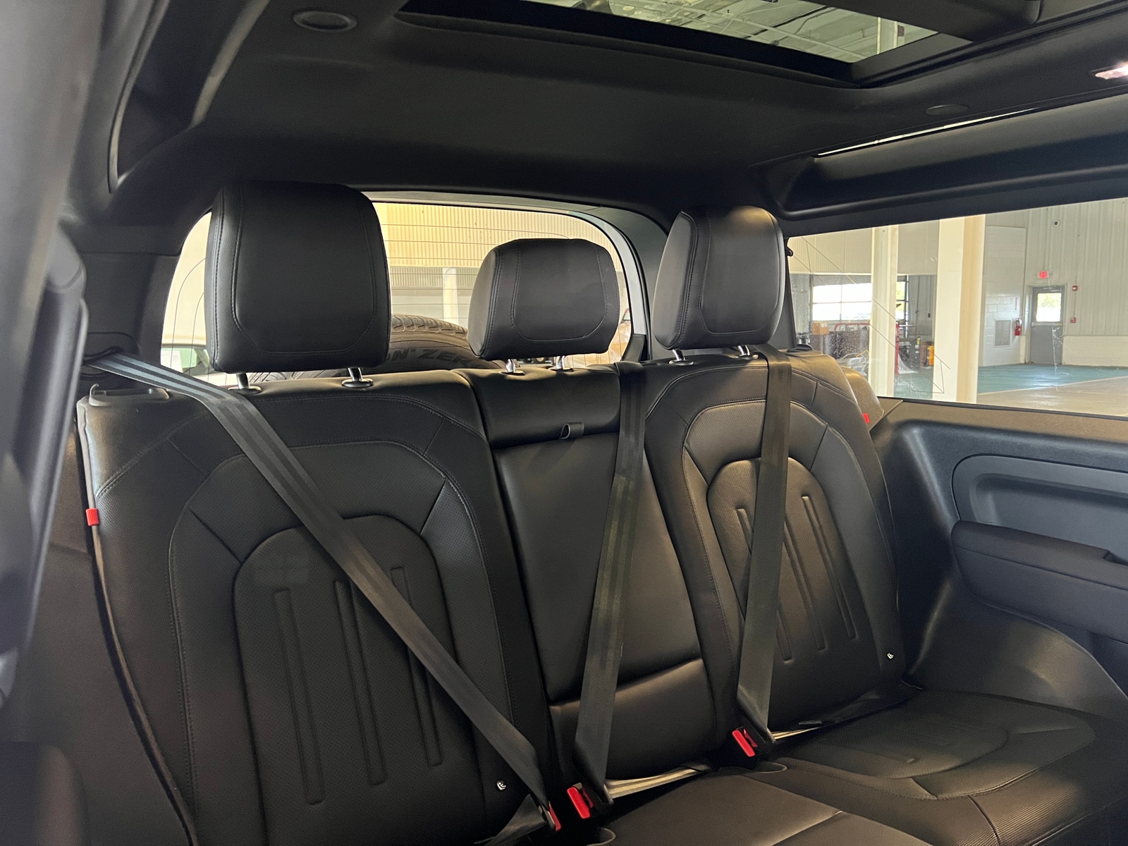 Thumbnail: 2021 Land Rover Defender - 5