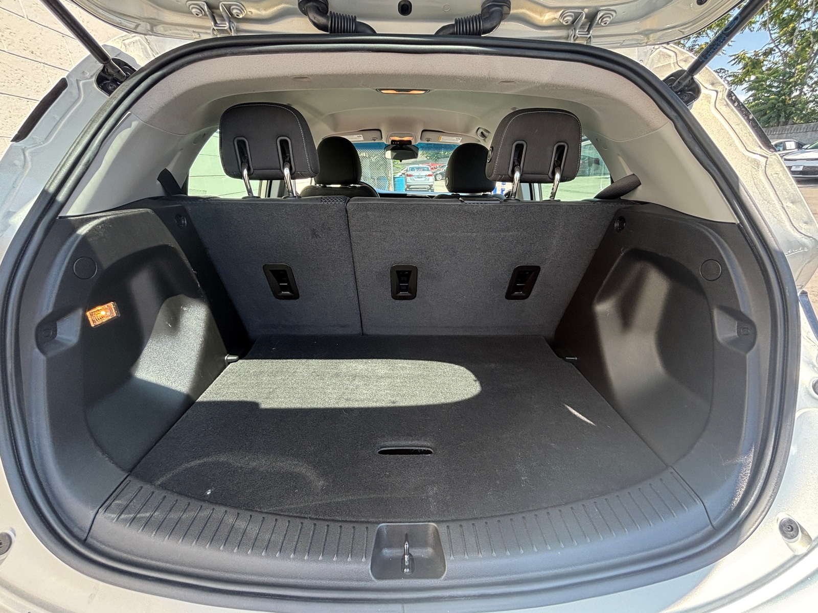Thumbnail: 2023 Chevrolet Bolt EV - 6