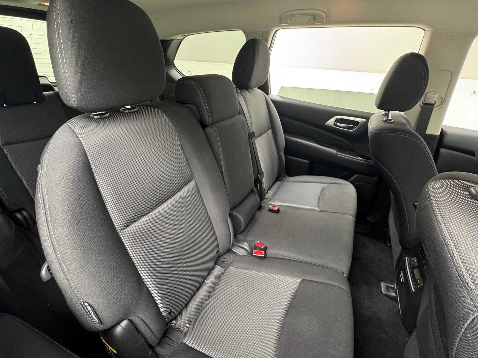 Thumbnail: 2020 Nissan Pathfinder - 6