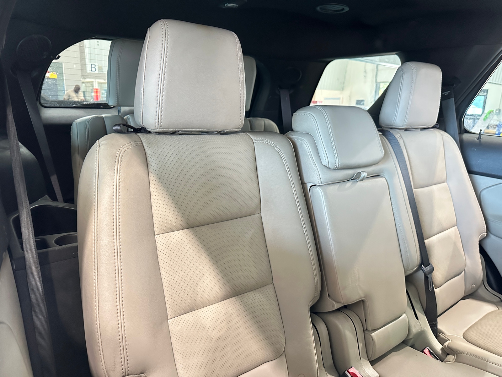 Thumbnail: 2015 Ford Explorer - 5