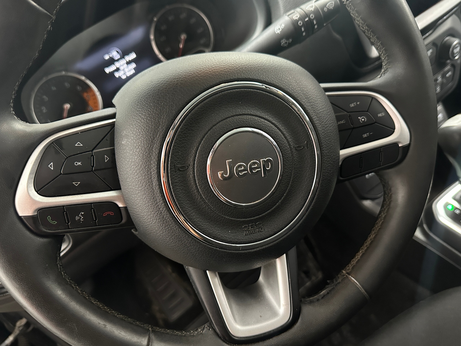Thumbnail: 2018 Jeep Renegade - 5