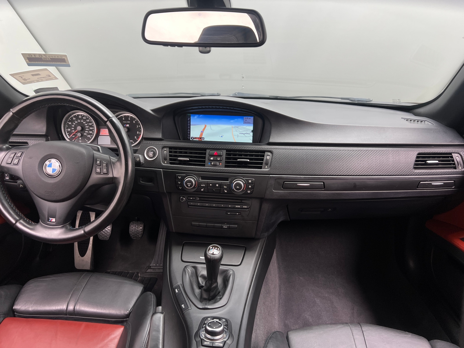 Thumbnail: 2011 BMW M3 - 2