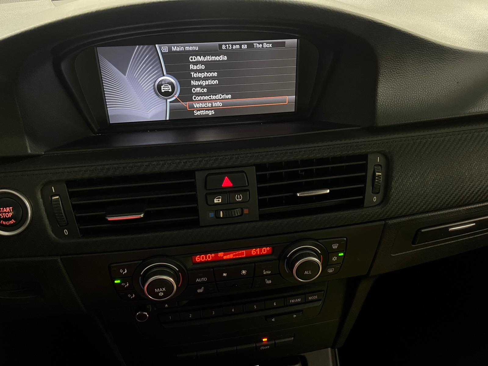 Thumbnail: 2011 BMW M3 - 3