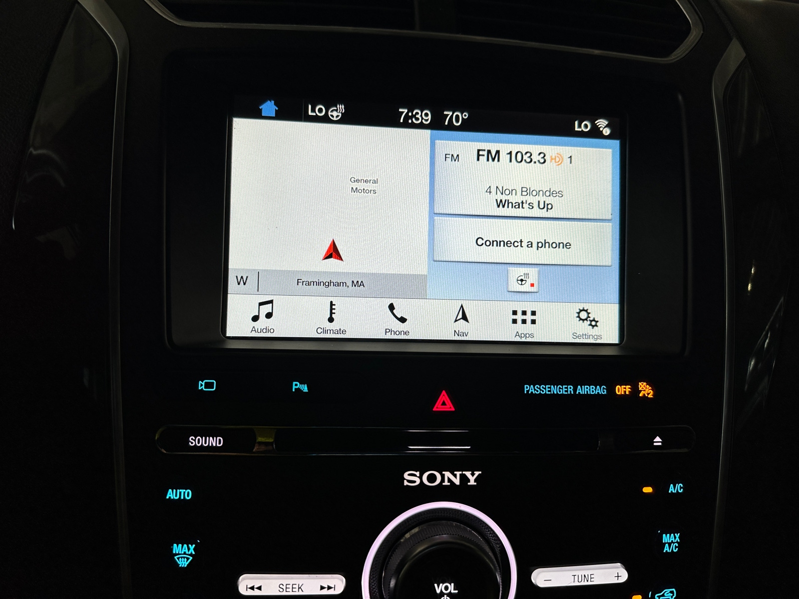 Thumbnail: 2017 Ford Explorer - 3