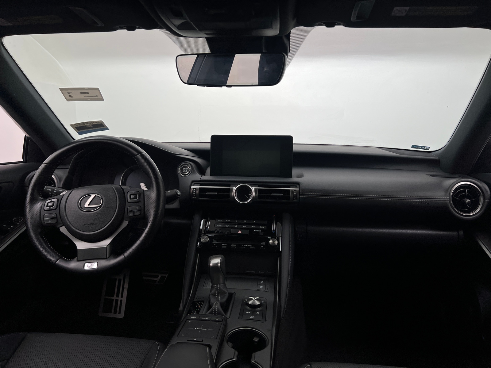 Thumbnail: 2021 Lexus IS - 2