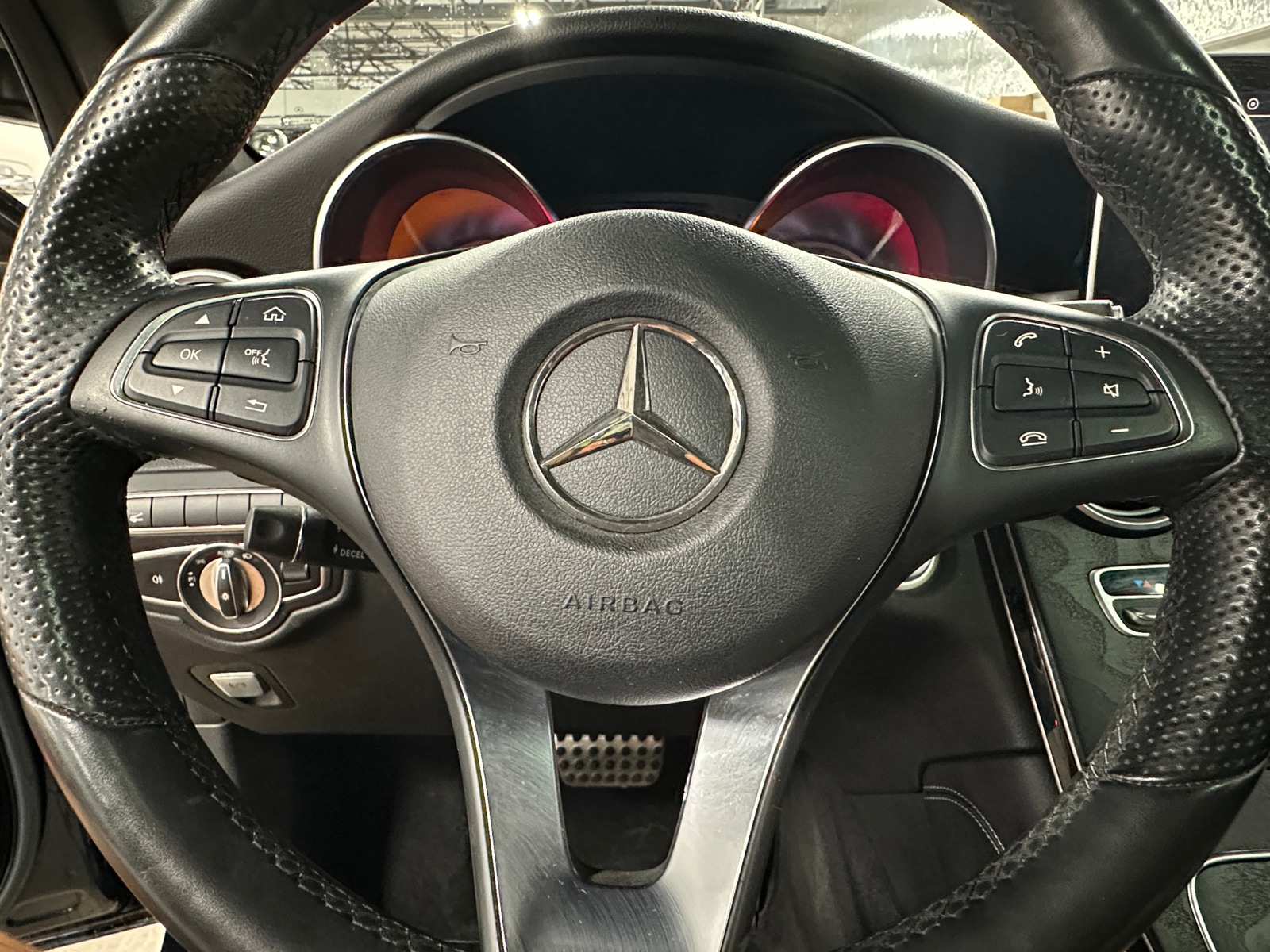 Thumbnail: 2018 Mercedes-Benz GLC - 4