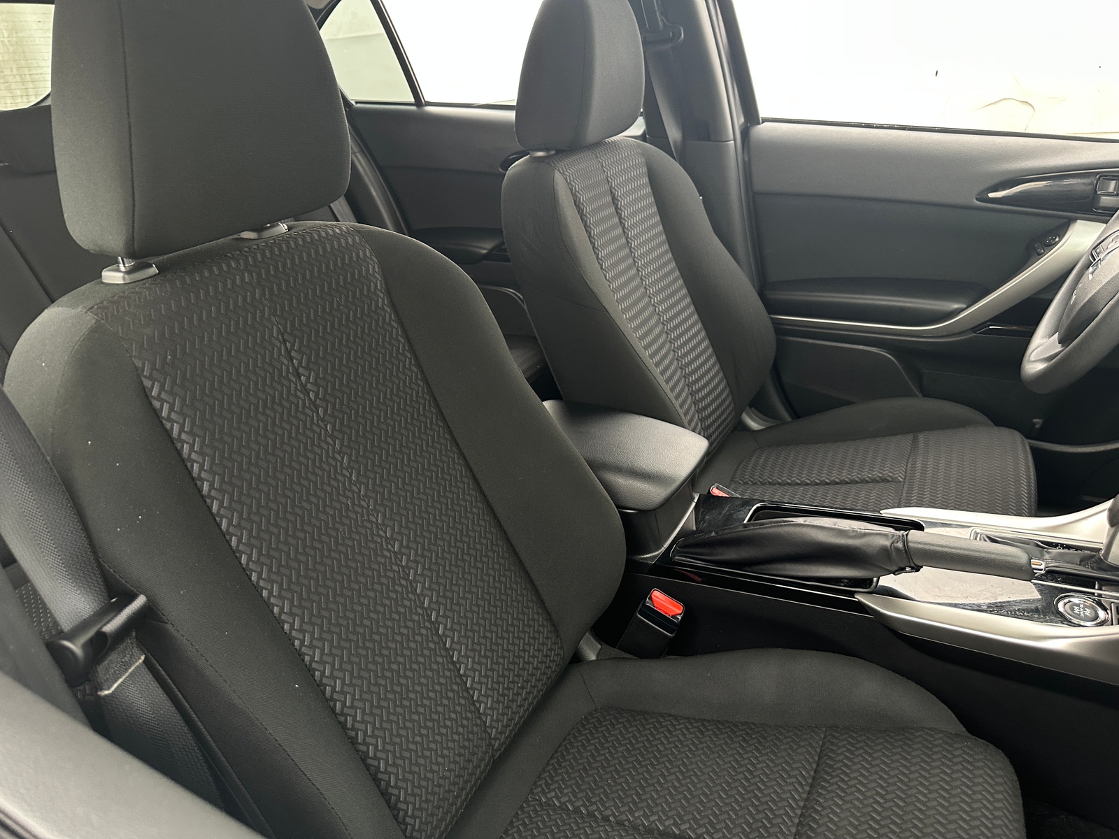 Thumbnail: 2024 Mitsubishi Eclipse Cross - 2