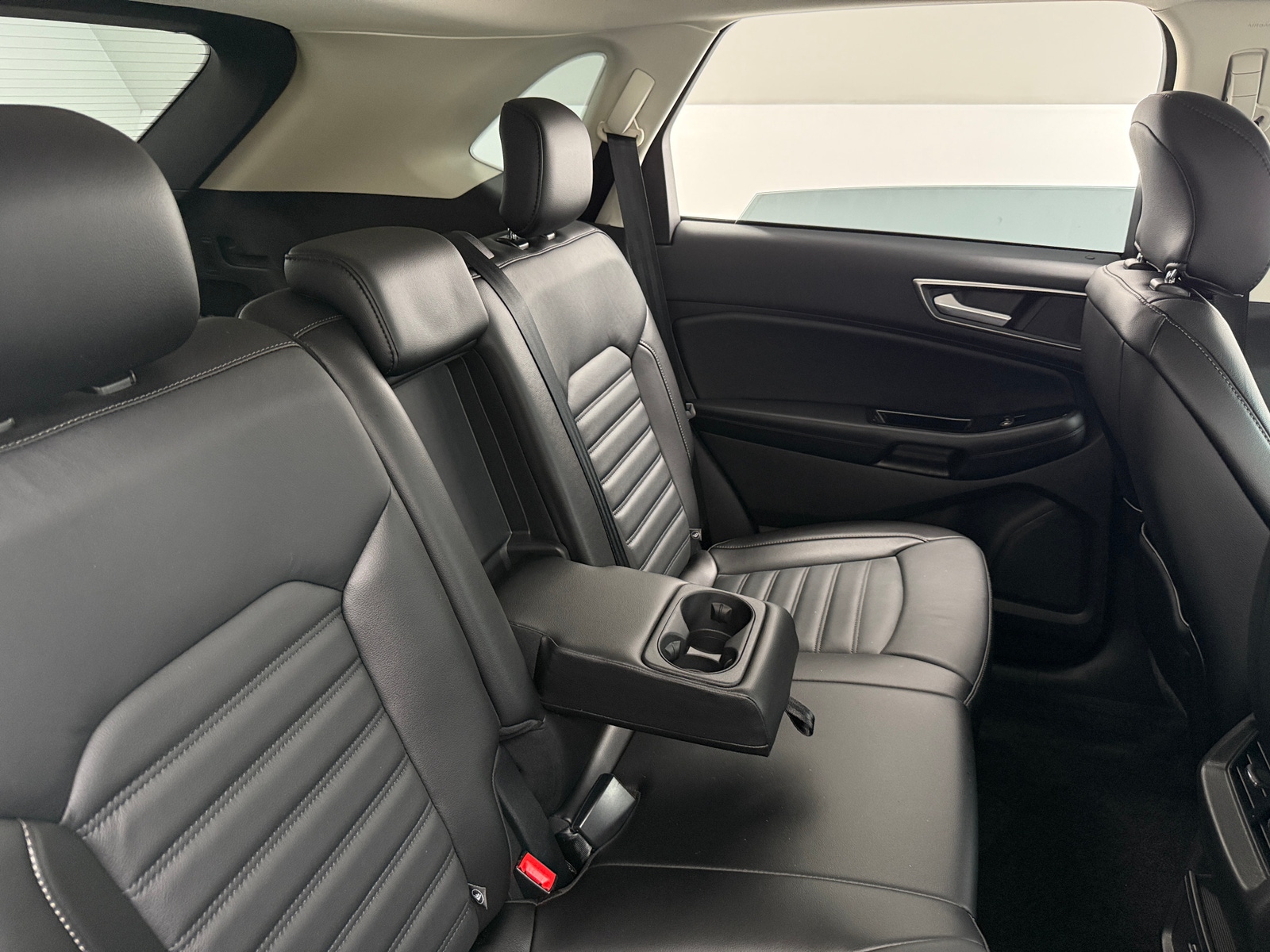 Thumbnail: 2017 Ford Edge - 6