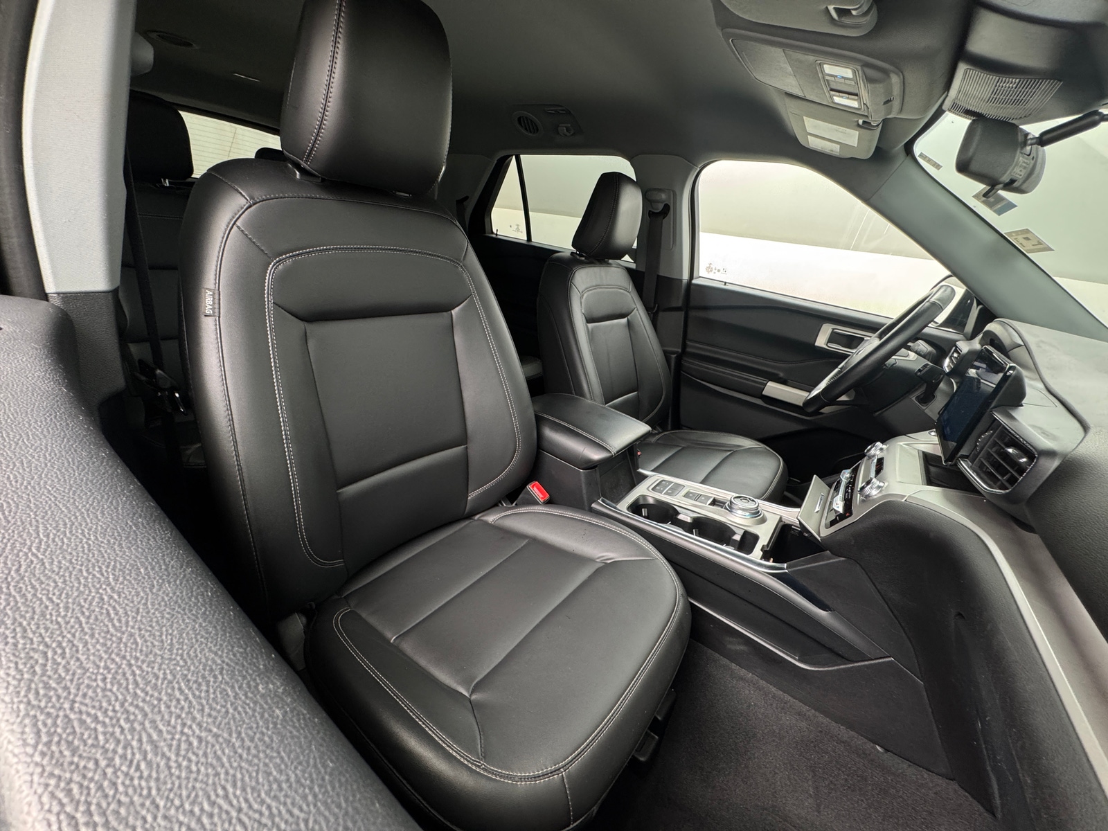 Thumbnail: 2022 Ford Explorer - 2
