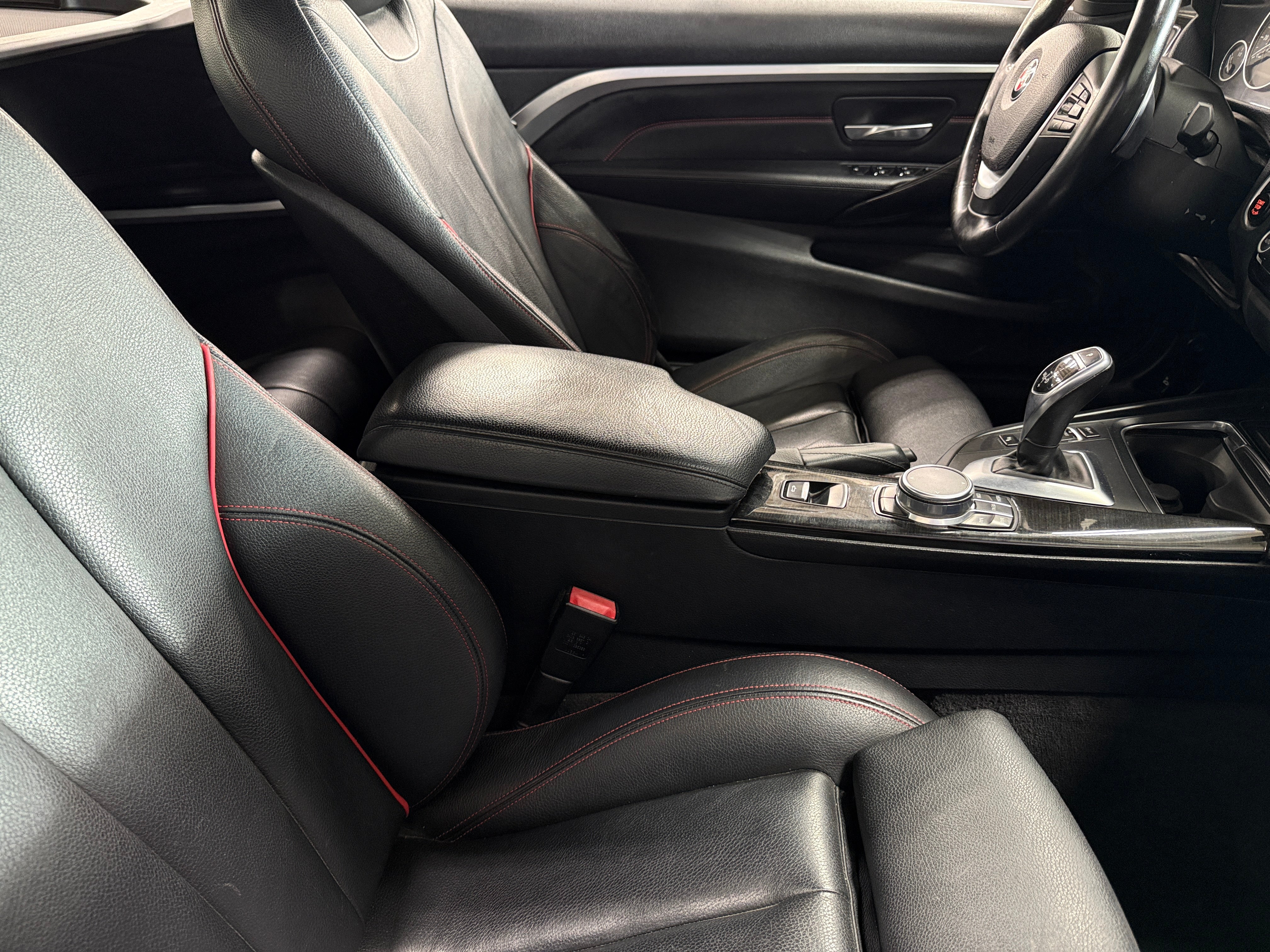 Image of 2018 BMW 4 Series 430i xDrive