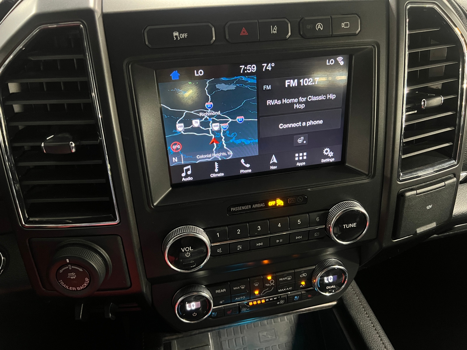 Thumbnail: 2019 Ford Expedition - 3