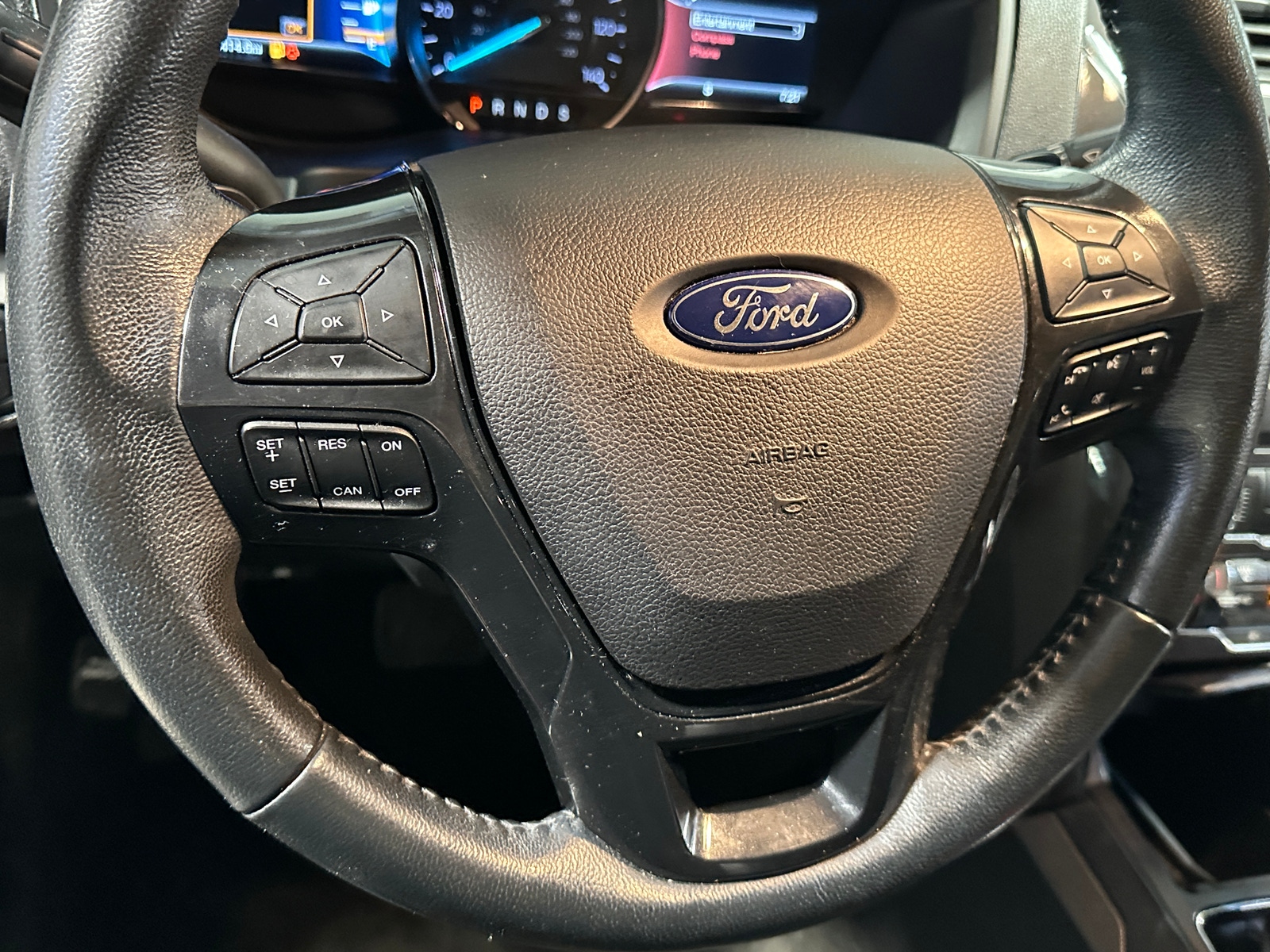 Thumbnail: 2017 Ford Explorer - 5