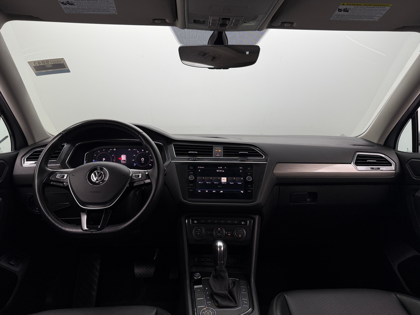 Thumbnail: 2019 Volkswagen Tiguan - 2