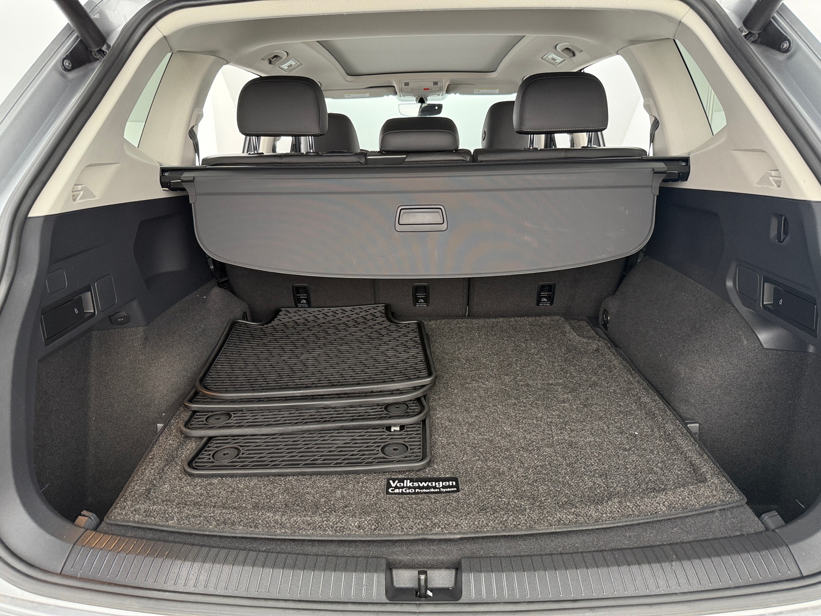 Thumbnail: 2019 Volkswagen Tiguan - 6