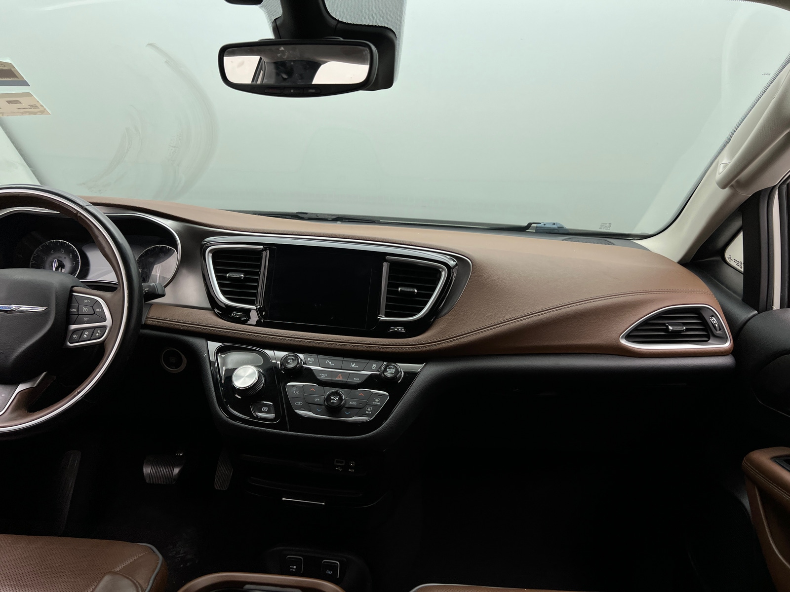 Thumbnail: 2017 Chrysler Pacifica - 2