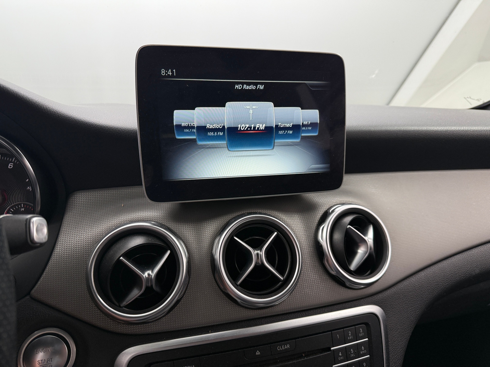 Thumbnail: 2019 Mercedes-Benz GLA - 3