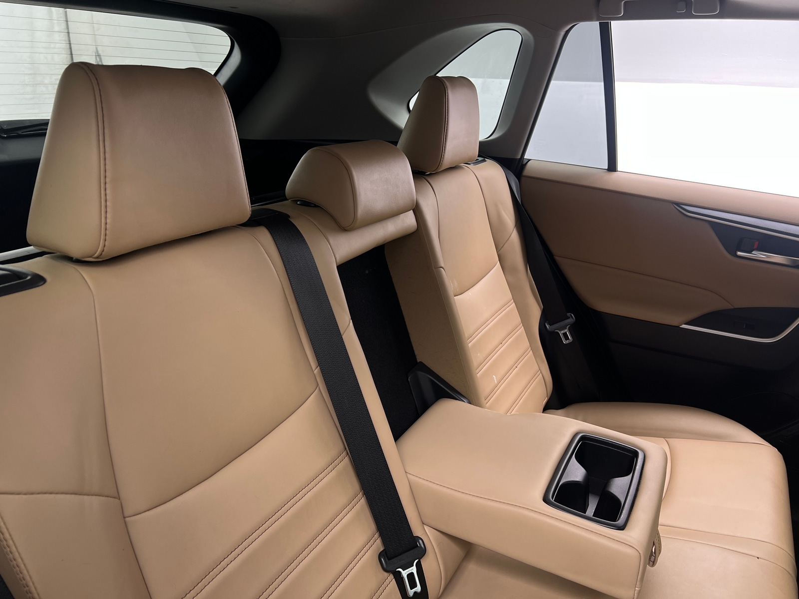 Thumbnail: 2019 Toyota RAV4 - 5