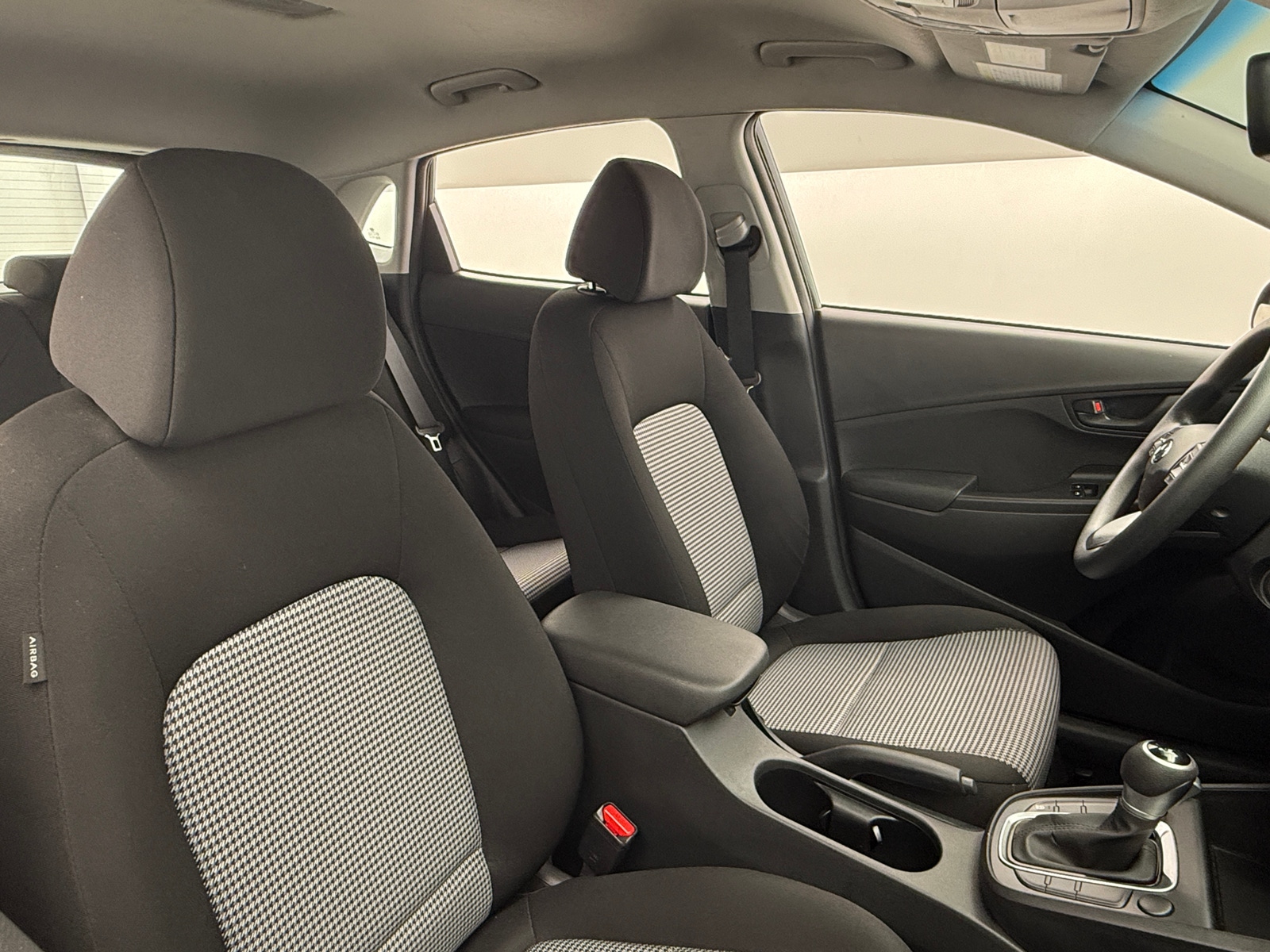 Thumbnail: 2022 Hyundai Kona - 2