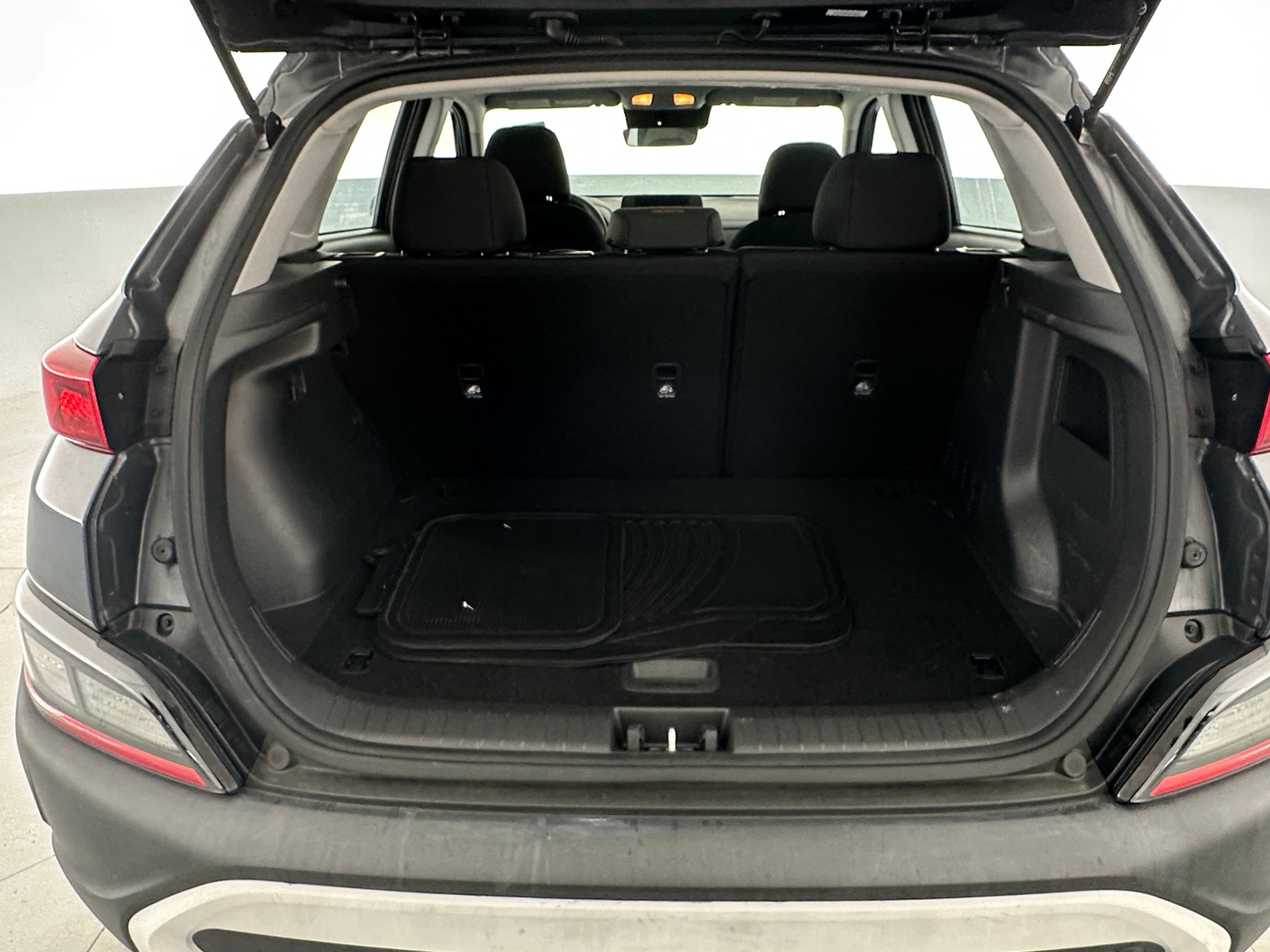 Thumbnail: 2022 Hyundai Kona - 7