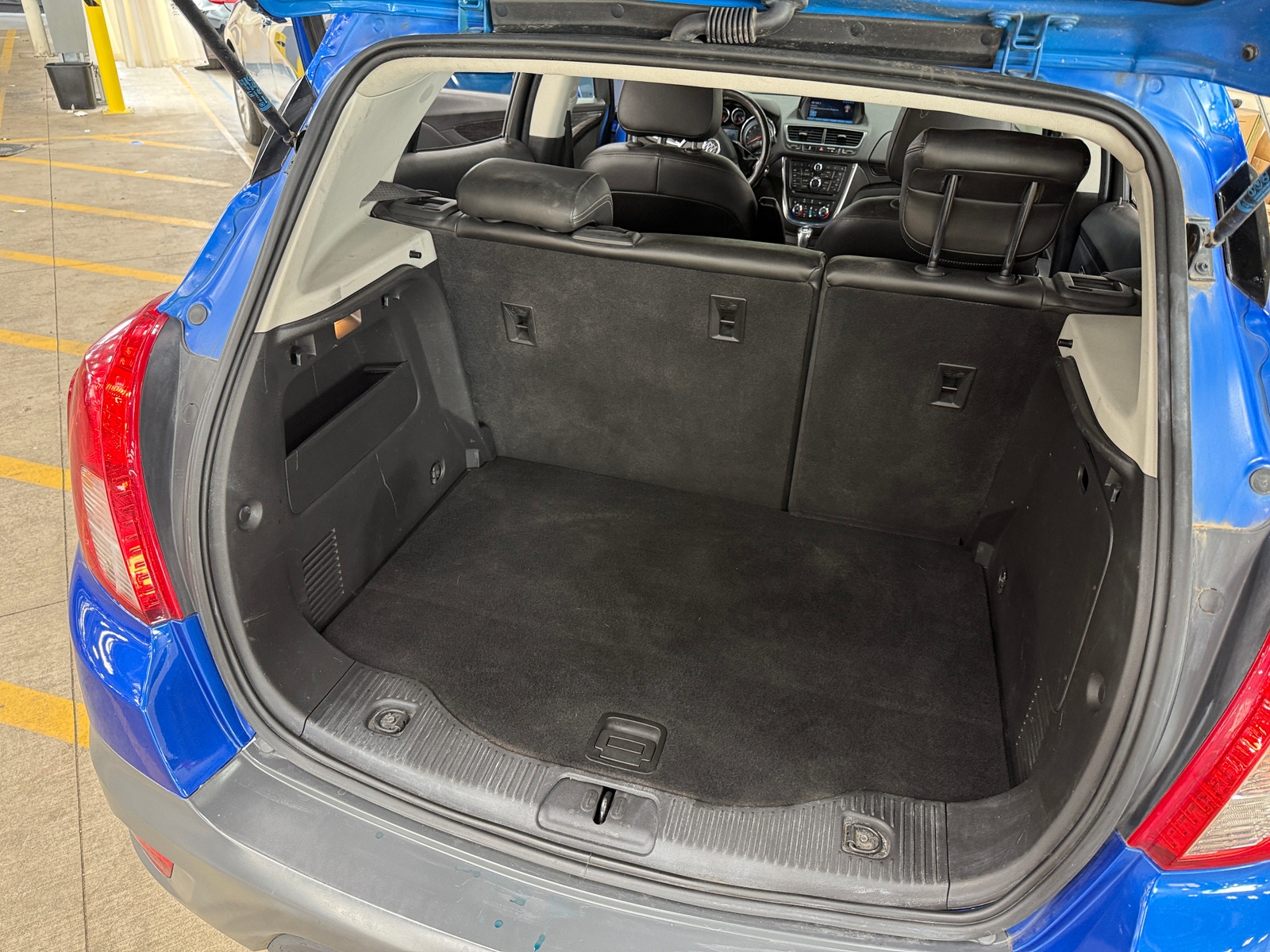 Thumbnail: 2014 Buick Encore - 6