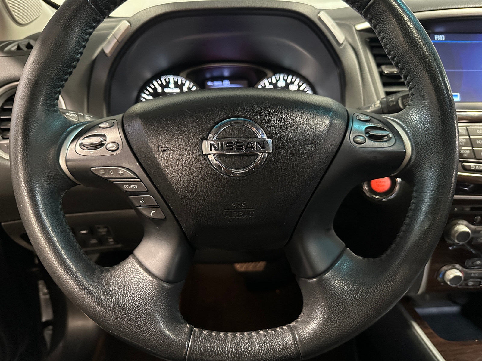 Thumbnail: 2016 Nissan Pathfinder - 4