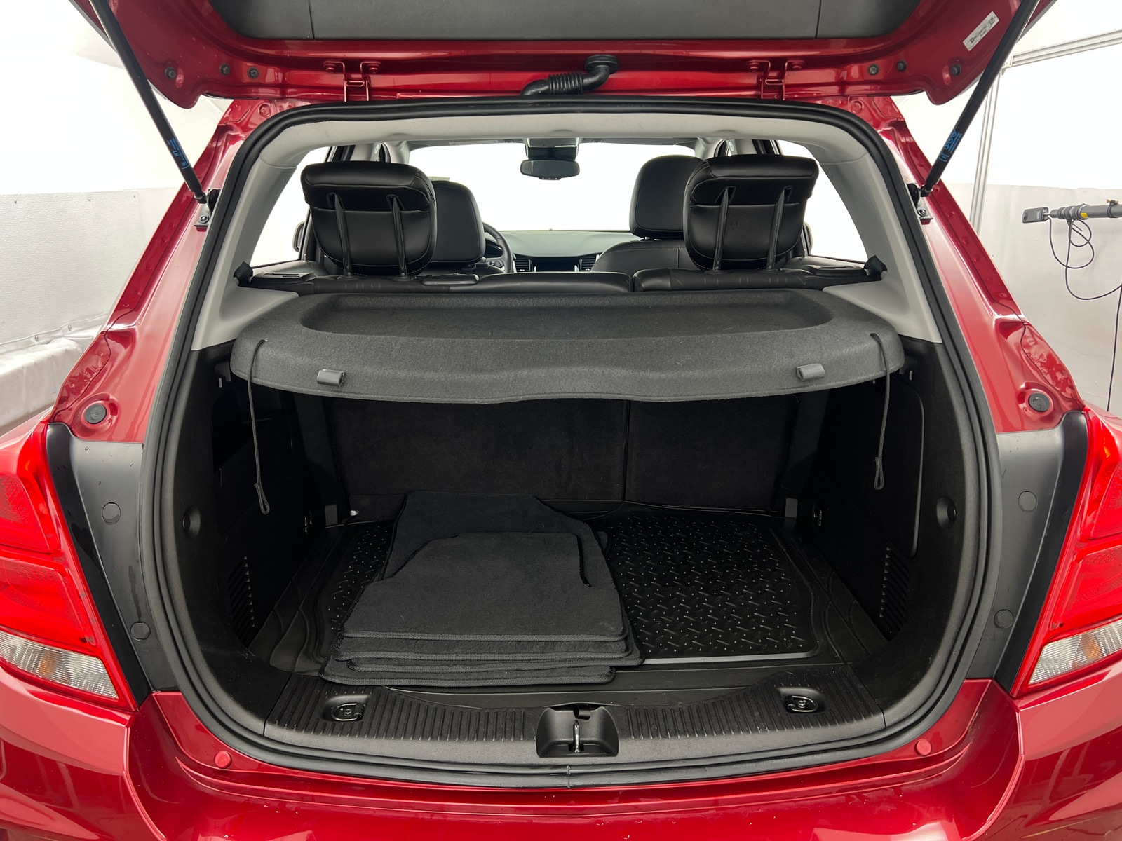 Thumbnail: 2018 Chevrolet Trax - 7