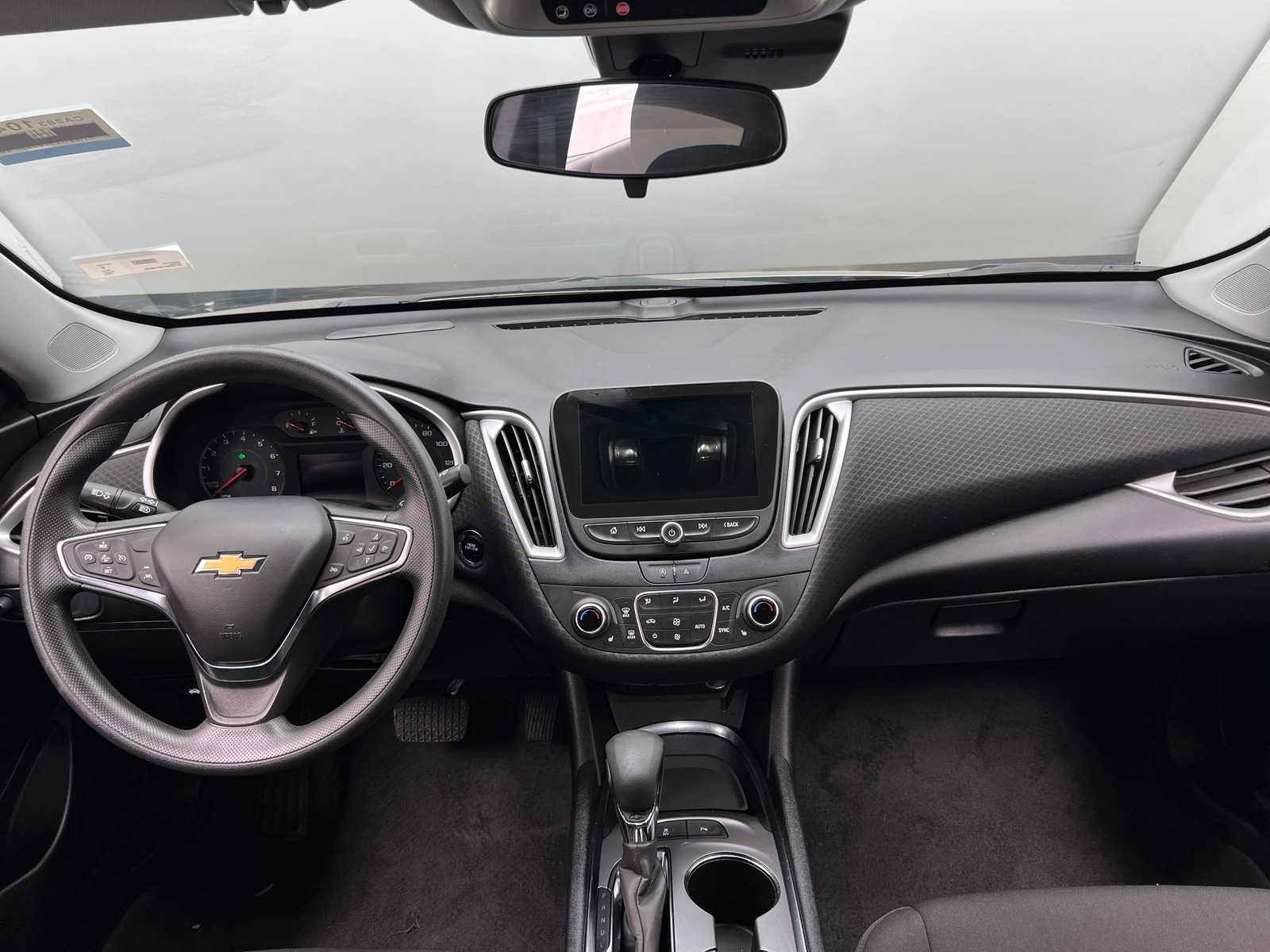 Thumbnail: 2024 Chevrolet Malibu - 3