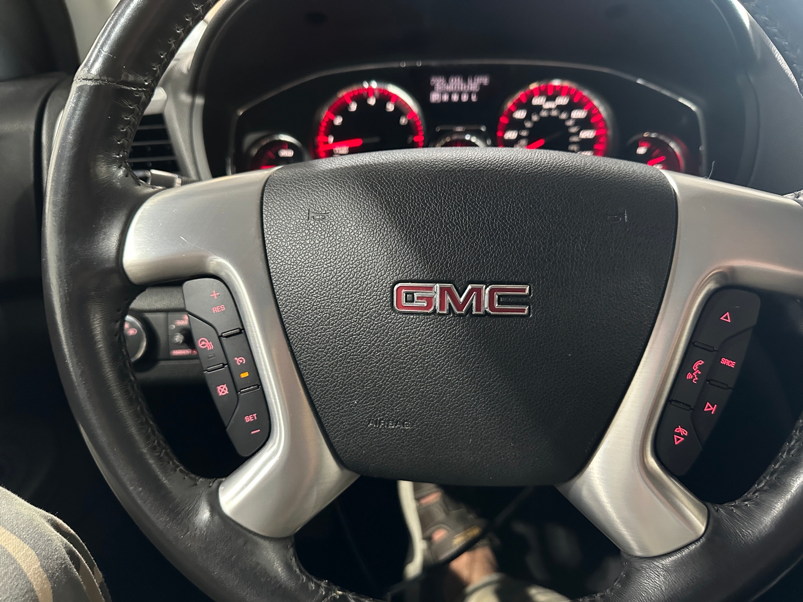 Thumbnail: 2016 GMC Acadia - 4