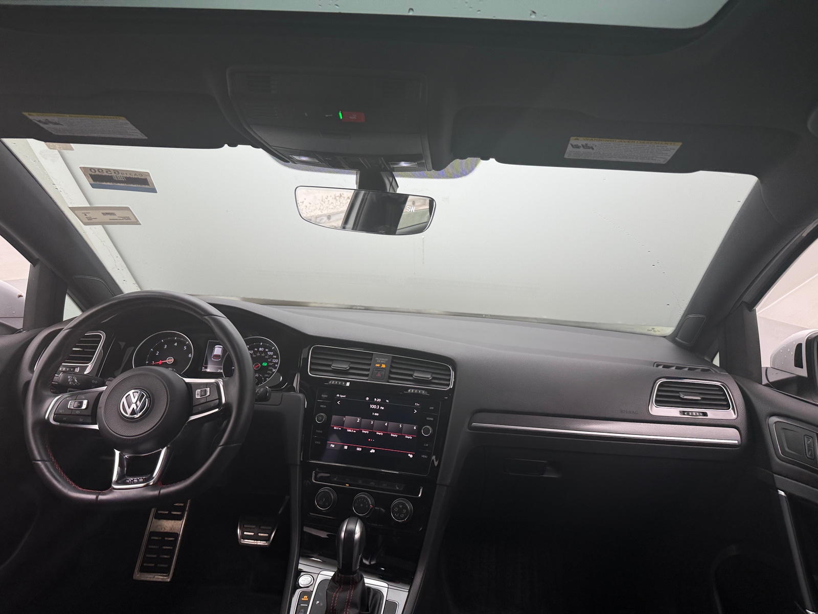 Thumbnail: 2020 Volkswagen Golf - 2