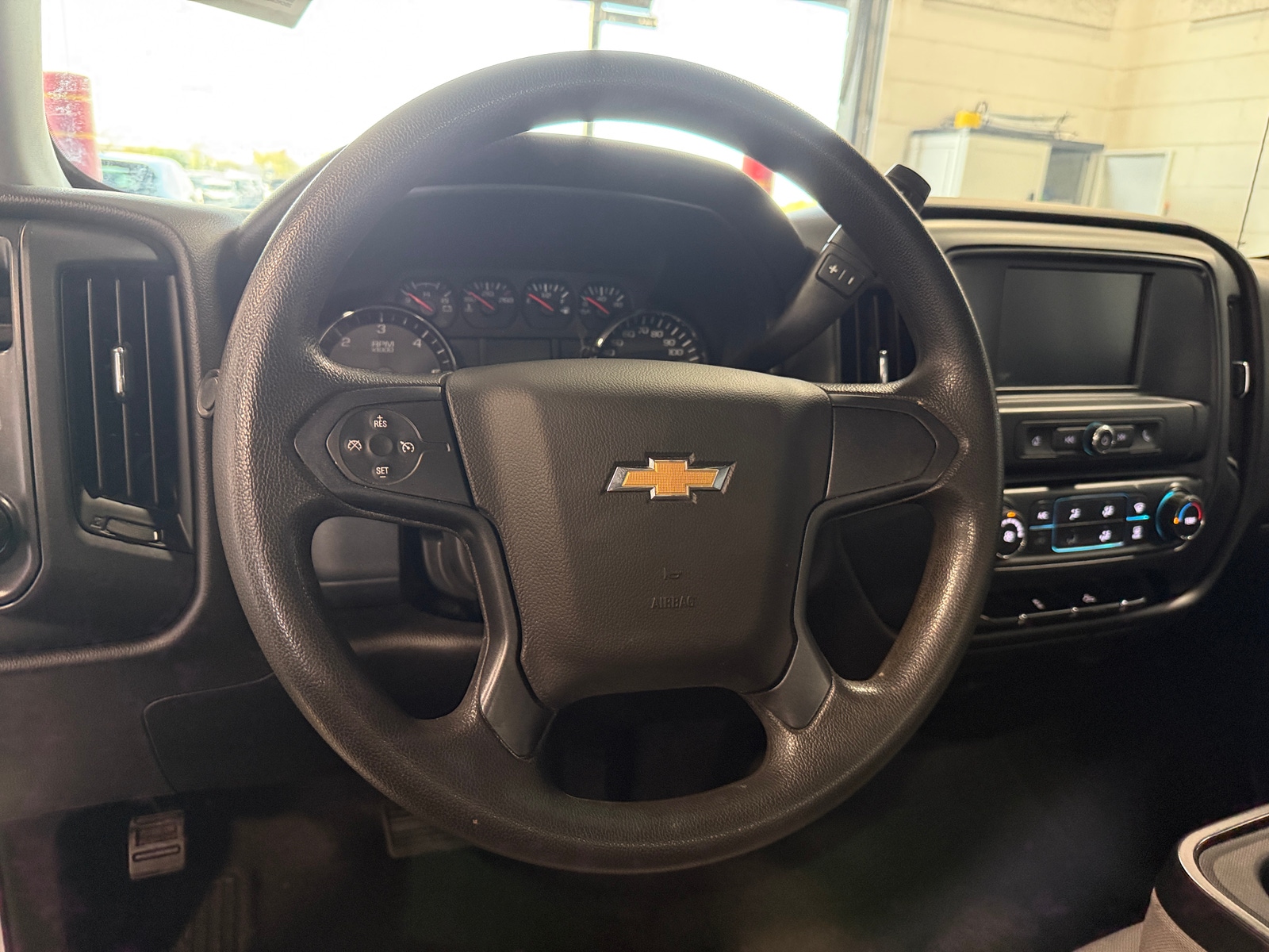 Thumbnail: 2019 Chevrolet Silverado 1500 - 5