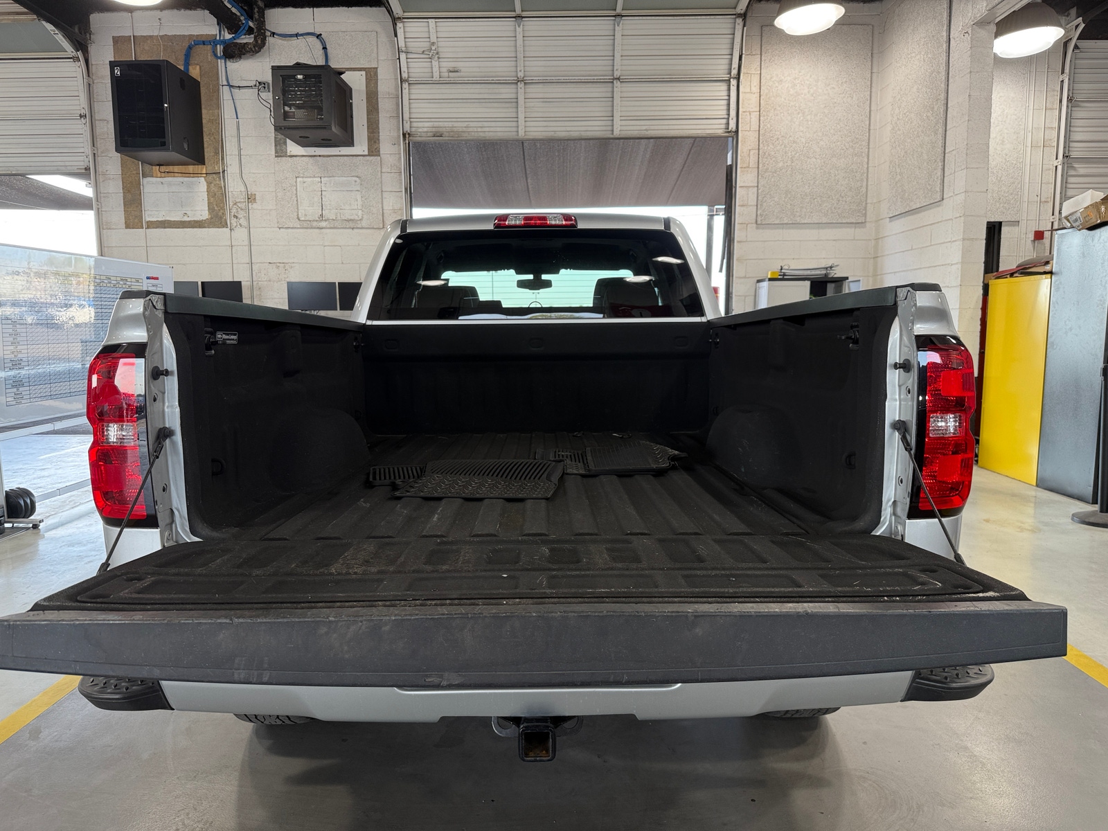 Thumbnail: 2019 Chevrolet Silverado 1500 - 7
