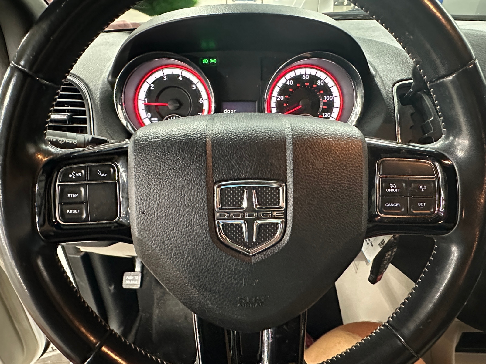 Thumbnail: 2019 Dodge Grand Caravan - 4