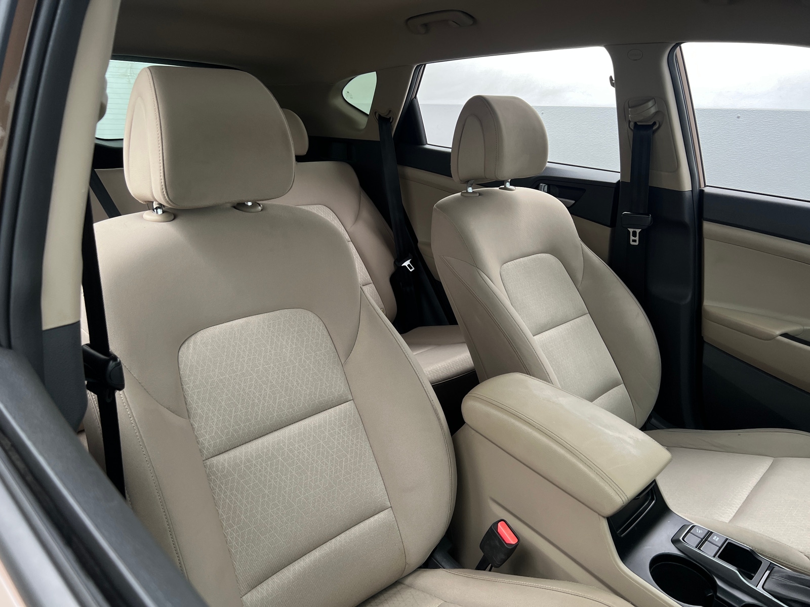 Thumbnail: 2016 Hyundai Tucson - 2