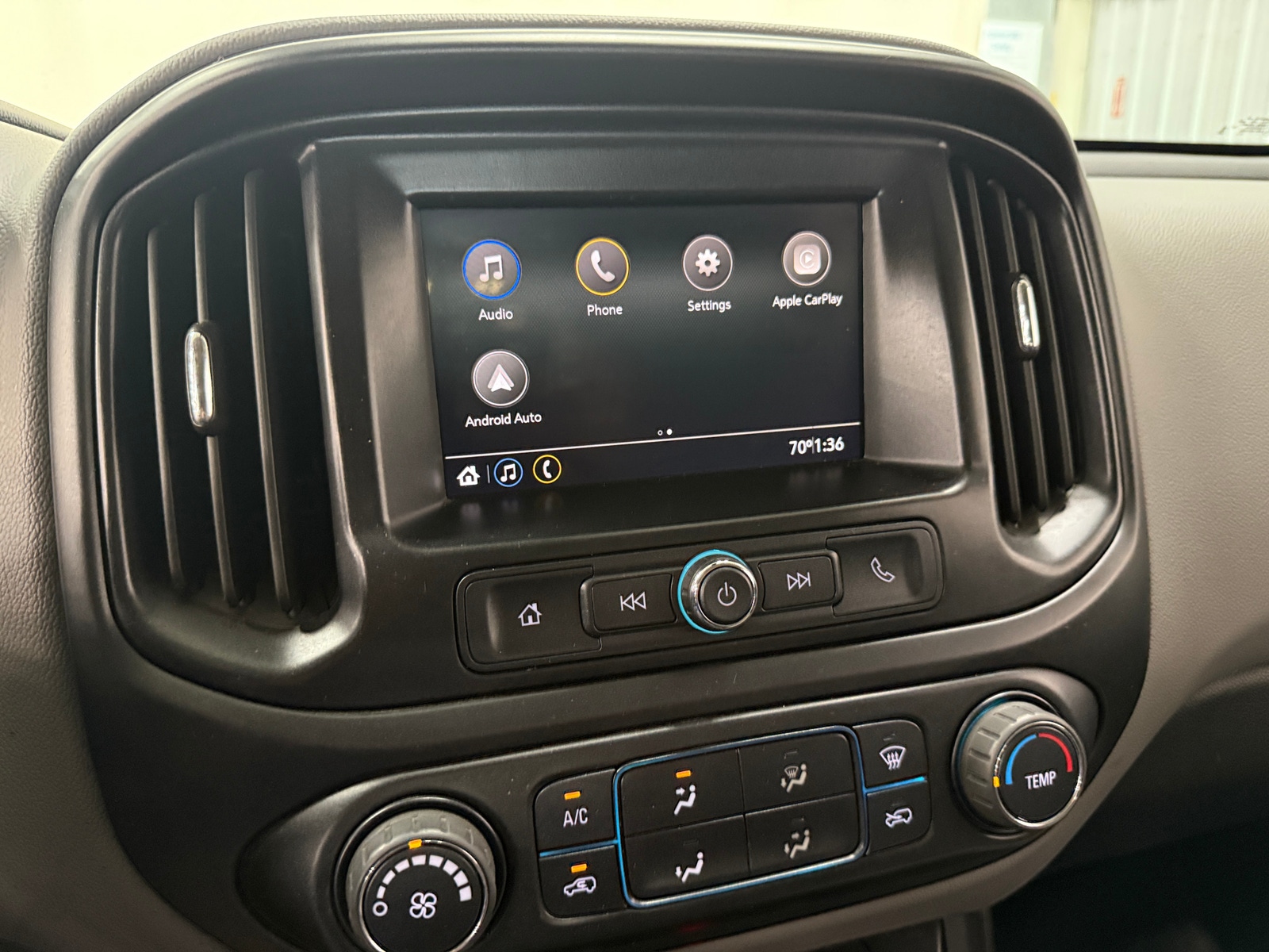 Thumbnail: 2020 Chevrolet Colorado - 4