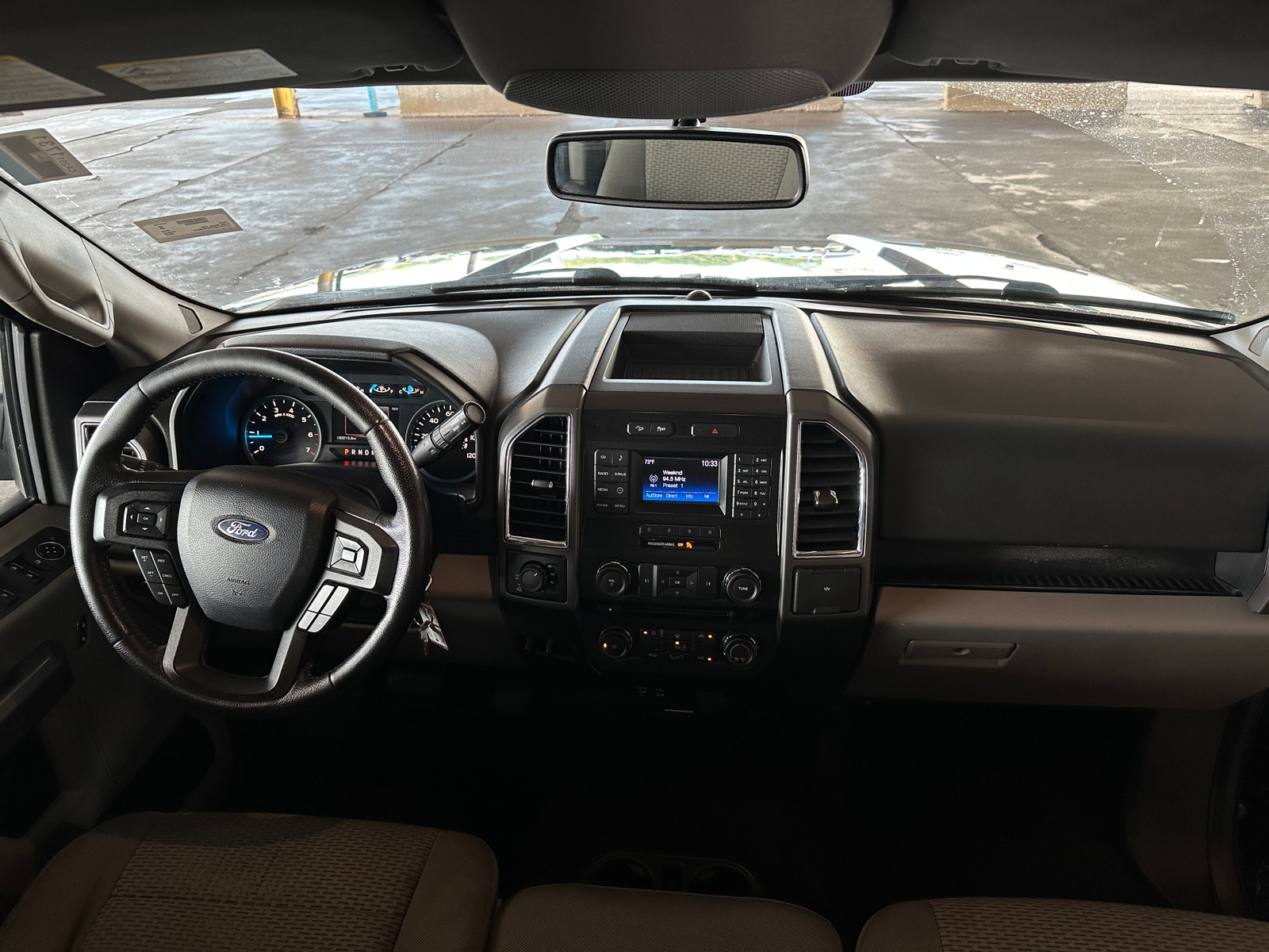 Thumbnail: 2015 Ford Econoline - 3