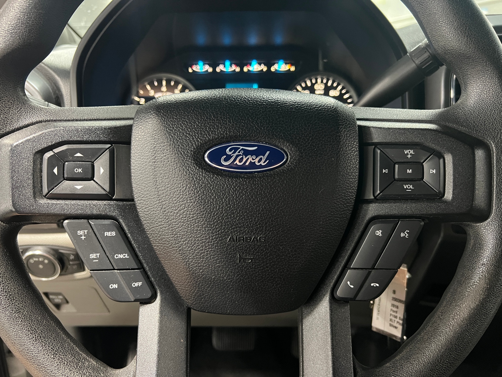 Thumbnail: 2016 Ford Econoline - 5
