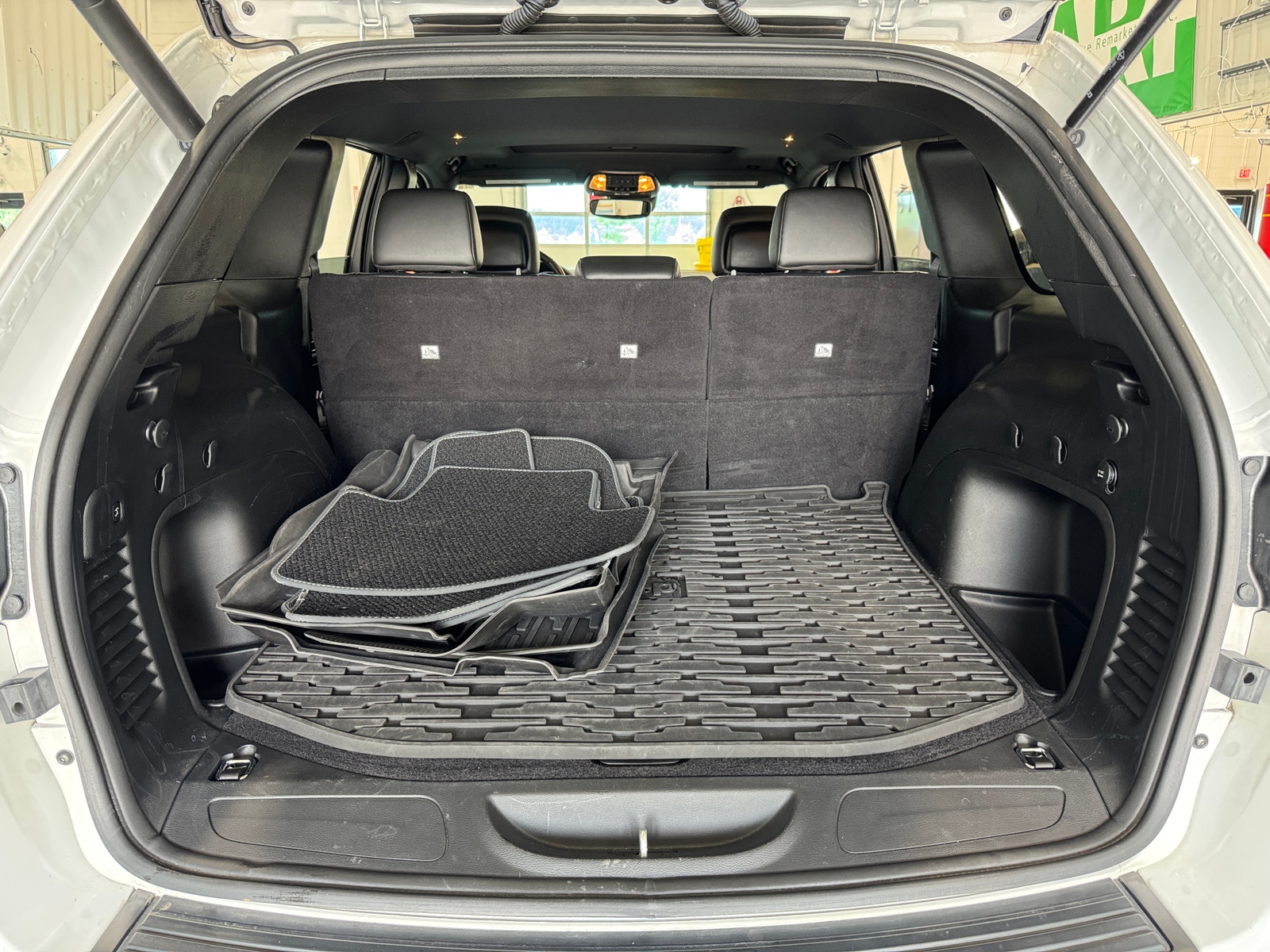 Thumbnail: 2021 Jeep Grand Cherokee - 6