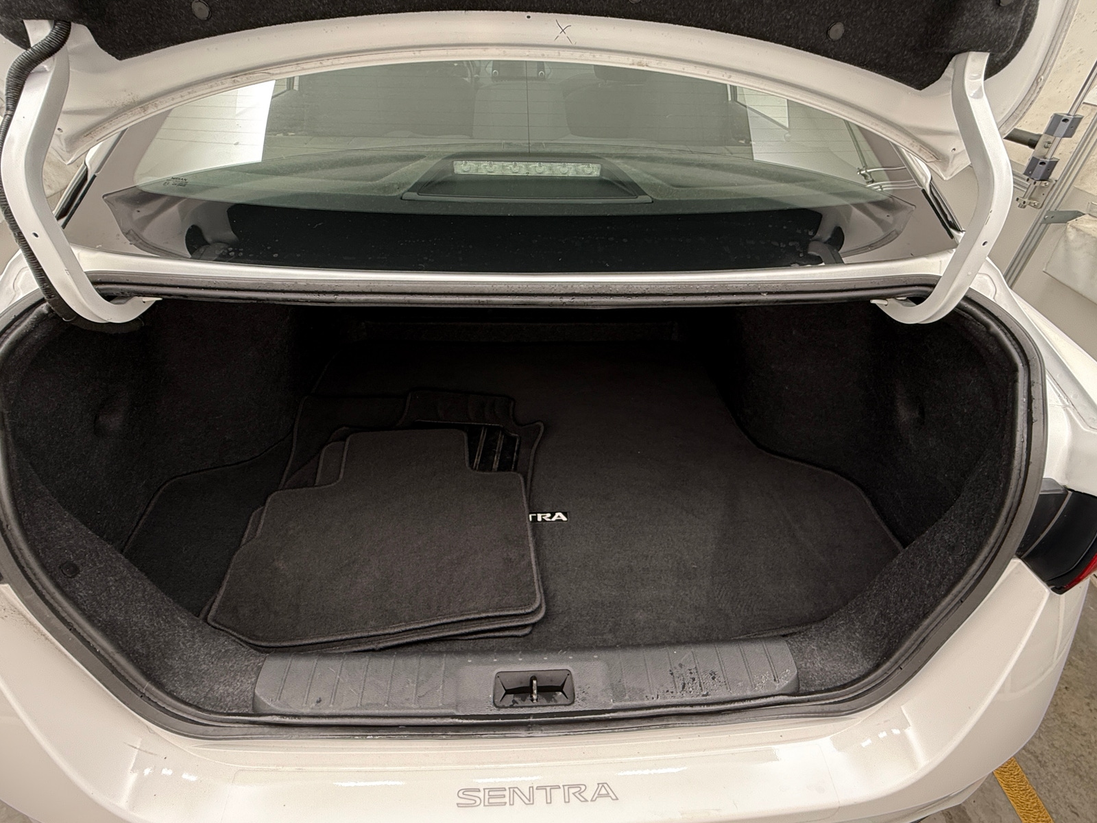 Thumbnail: 2022 Nissan Sentra - 7