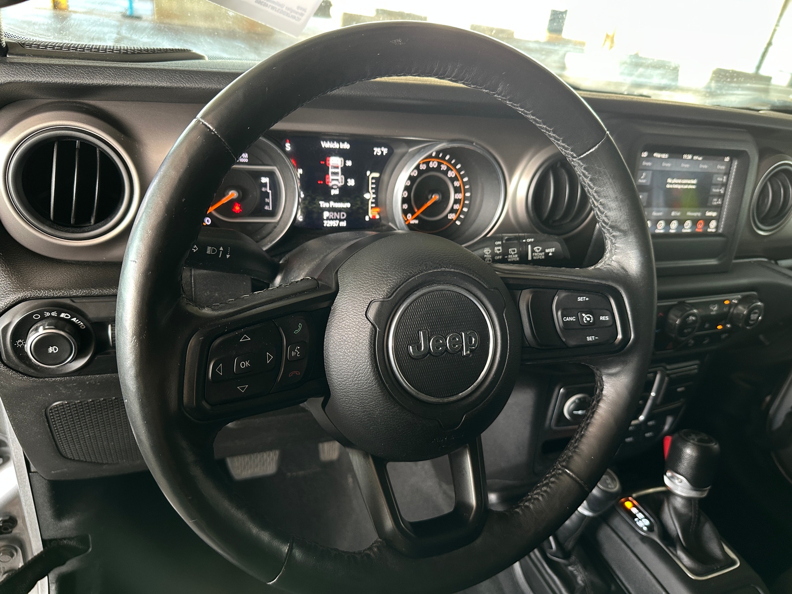 Thumbnail: 2018 Jeep Wrangler - 5