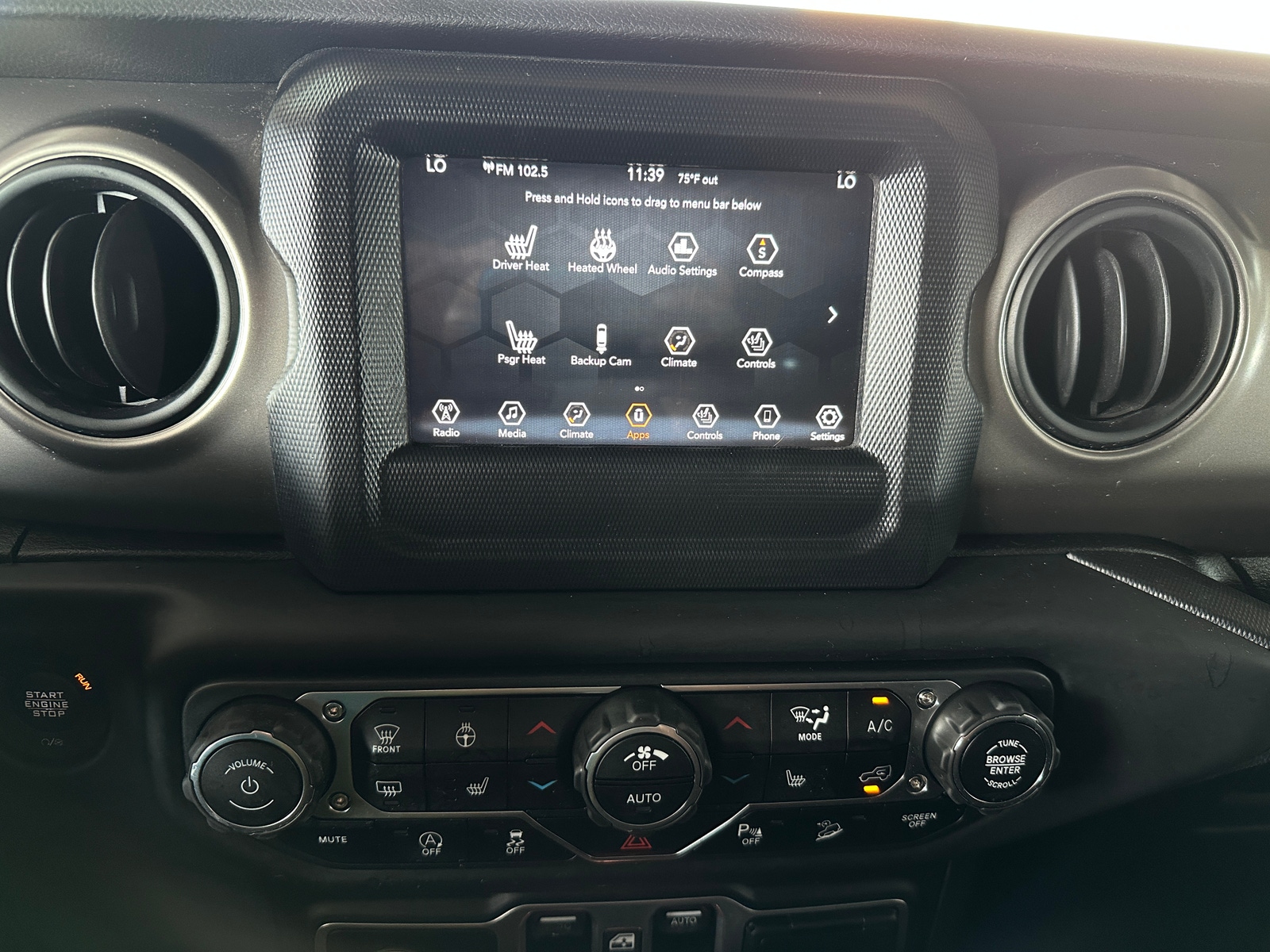 Thumbnail: 2018 Jeep Wrangler - 4
