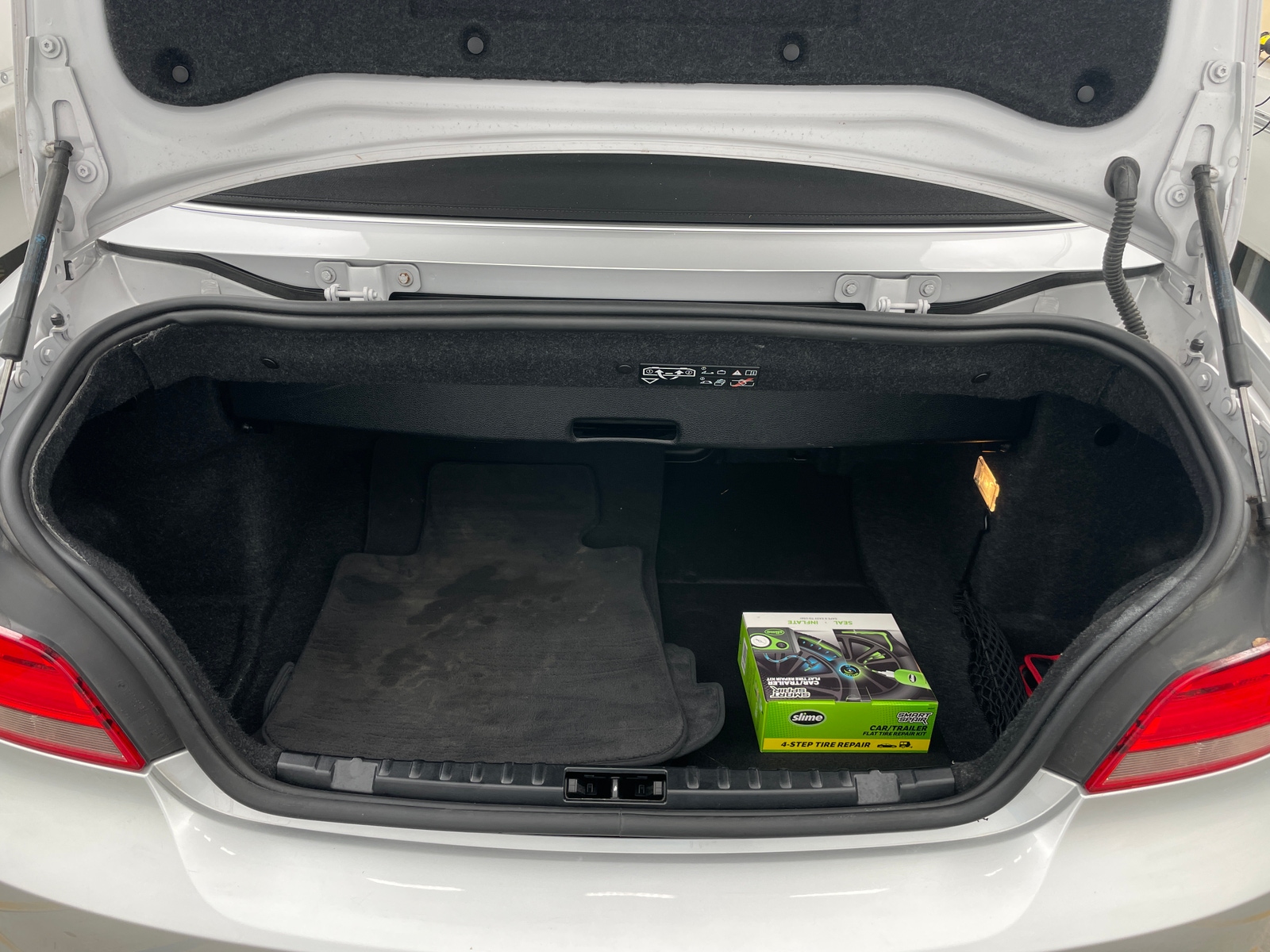 Thumbnail: 2012 BMW 1 Series - 6