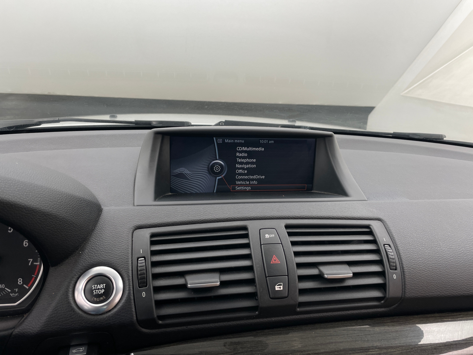 Thumbnail: 2012 BMW 1 Series - 3