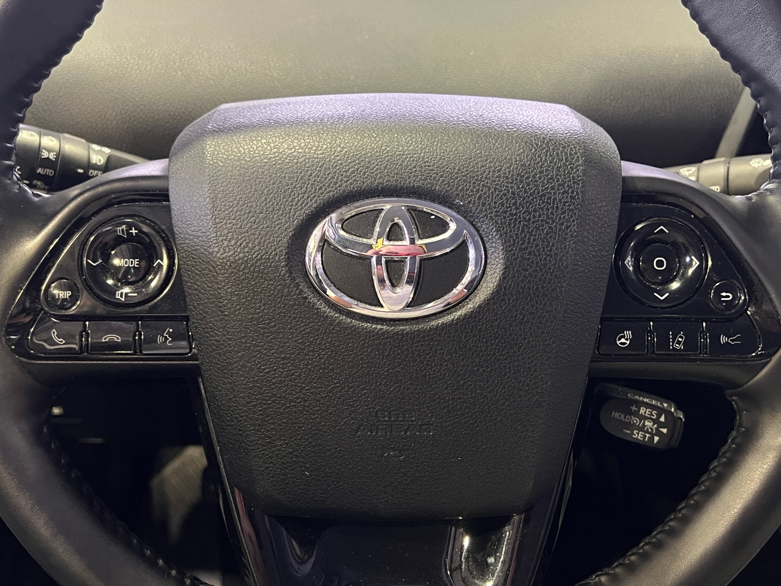 Thumbnail: 2022 Toyota Prius Prime - 4